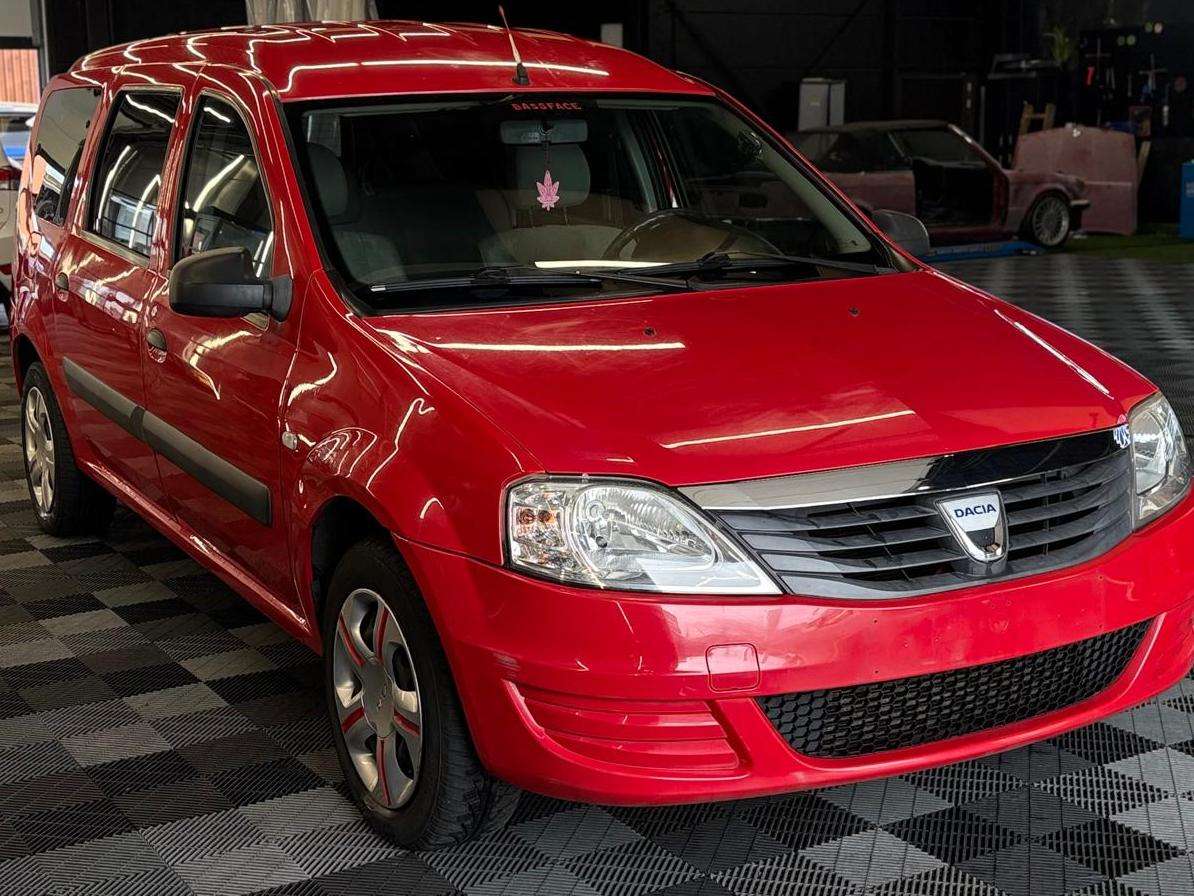 Dacia Logan MCV 1.5 BJ 2010 KM 176dkm 7 PLAATSEN