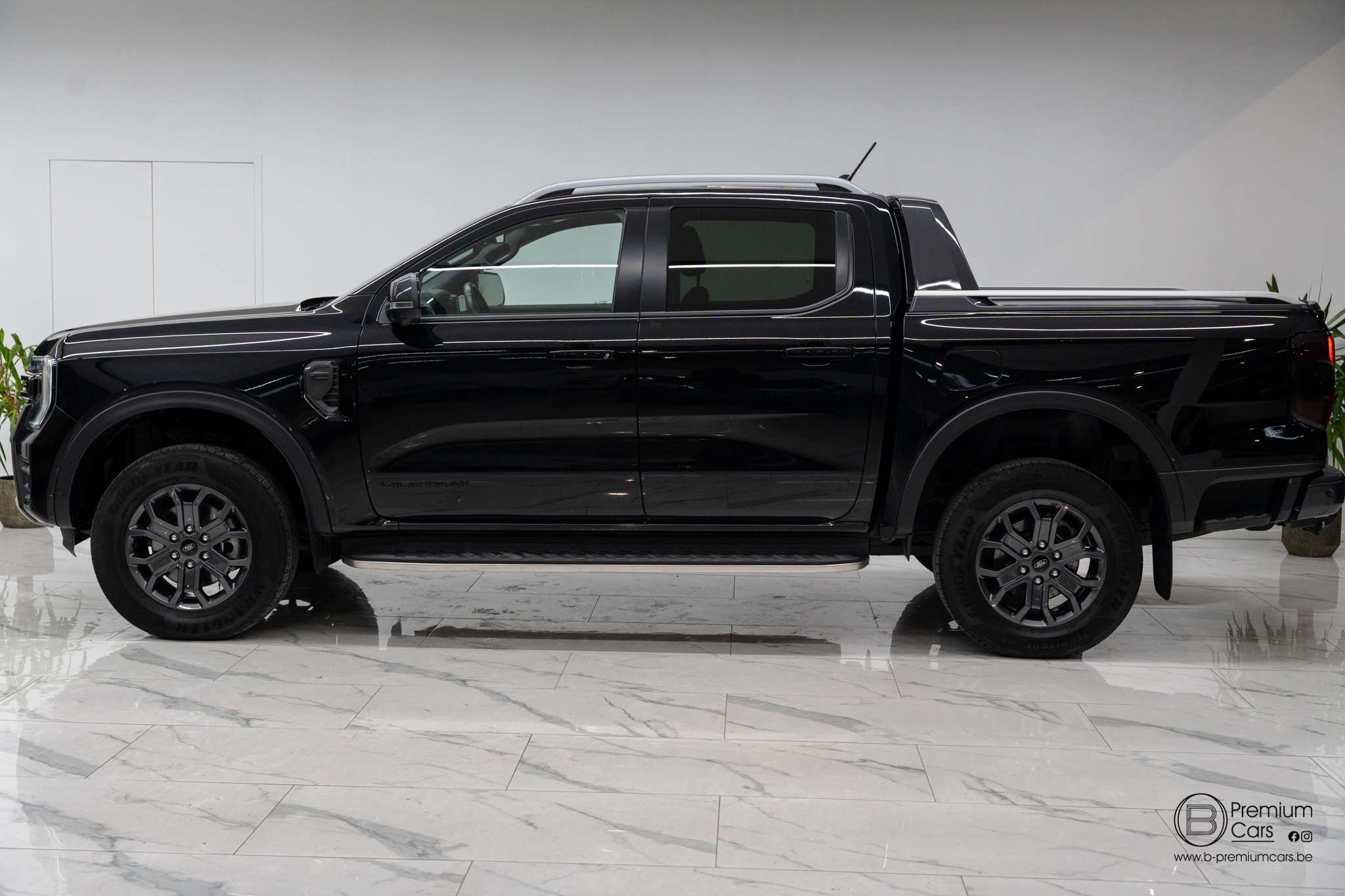 Ford Ranger 2.0 TDCI Wildtrak! Full! BTW! Navi, Camera! ACC!