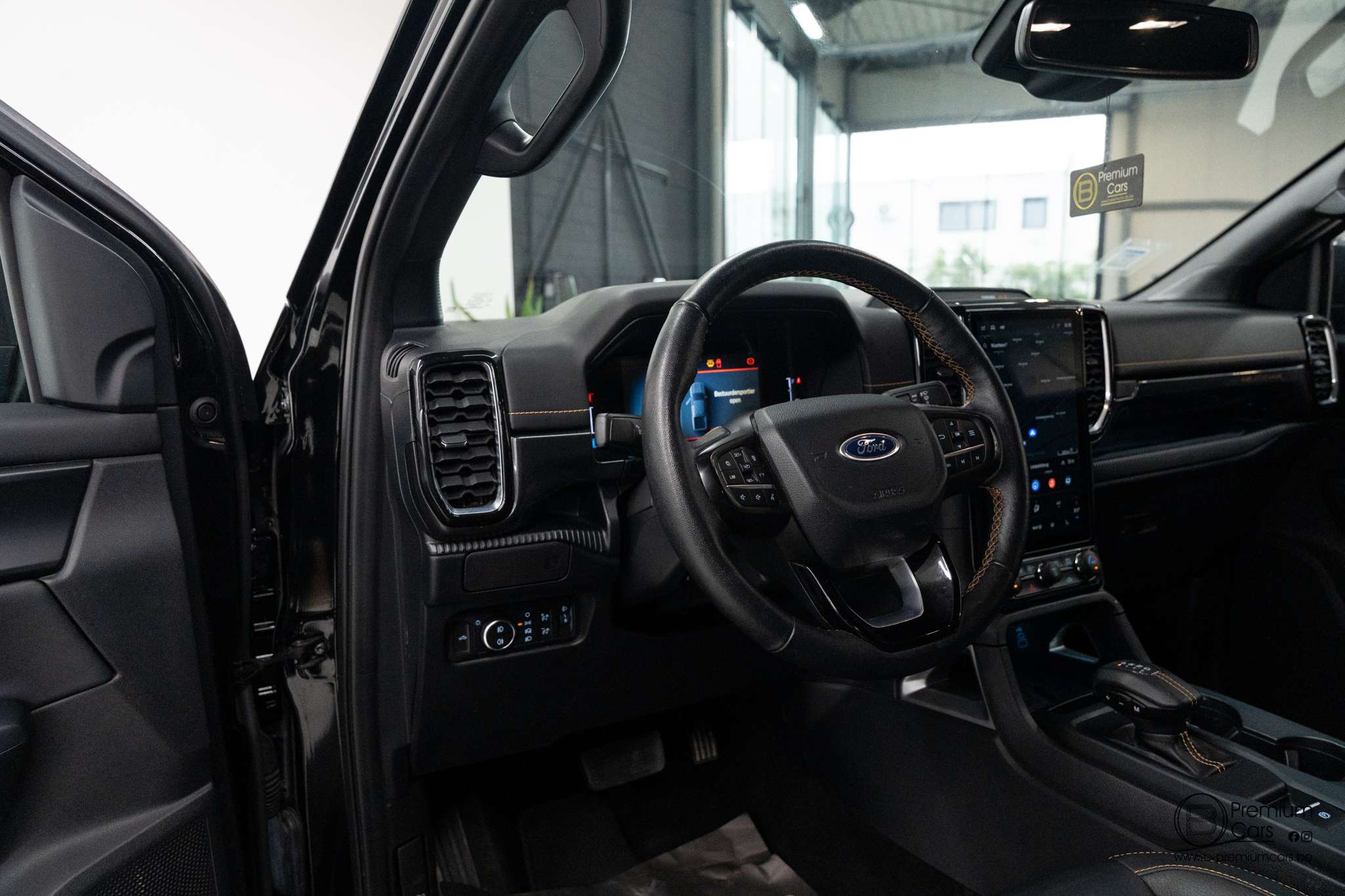 Ford Ranger 2.0 TDCI Wildtrak! Full! BTW! Navi, Camera! ACC!