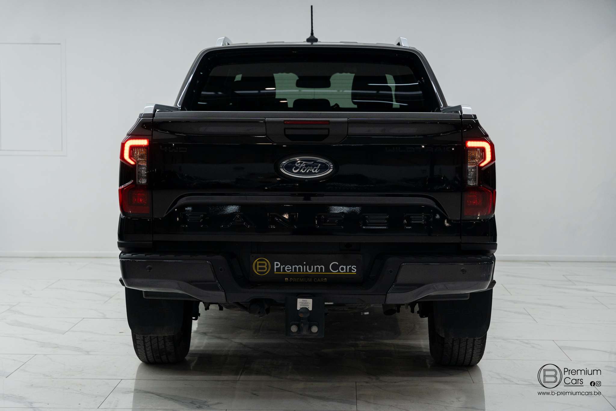 Ford Ranger 2.0 TDCI Wildtrak! Full! BTW! Navi, Camera! ACC!