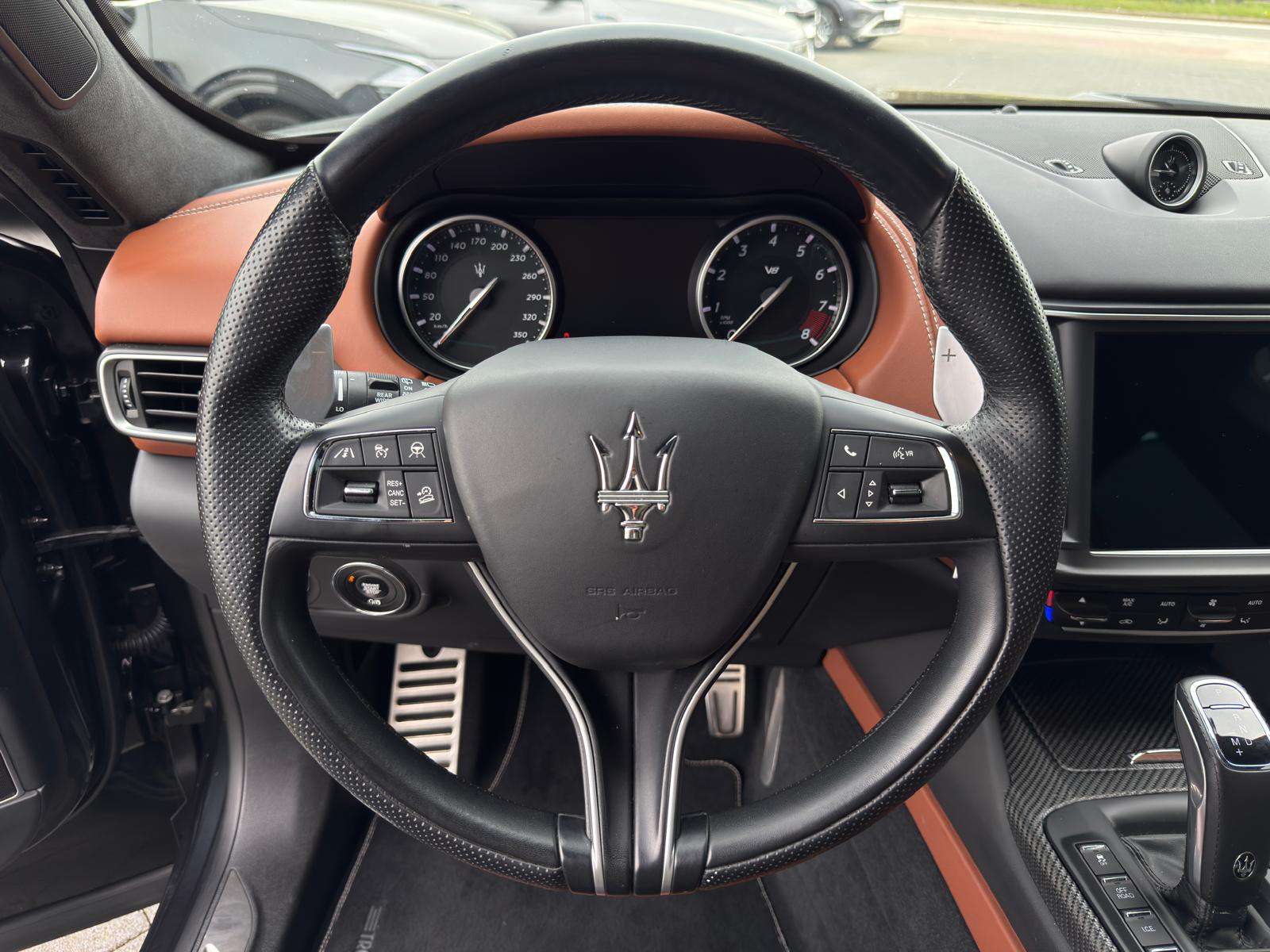 Maserati Levante 3.8 V8 Biturbo Trofeo 580pk Full option 1 owner
