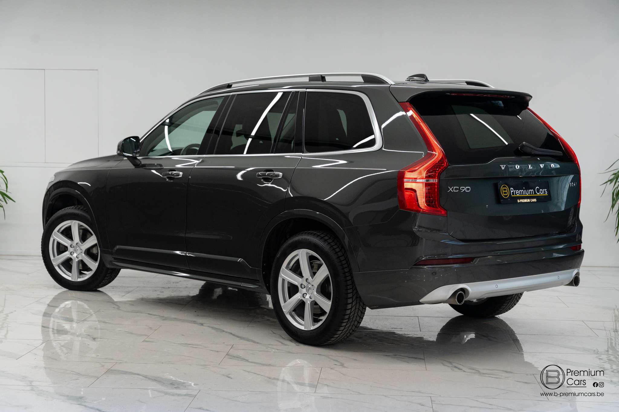 Volvo XC90 T5 awd Momentum! ACC! Lichte vracht / Utilitaire!