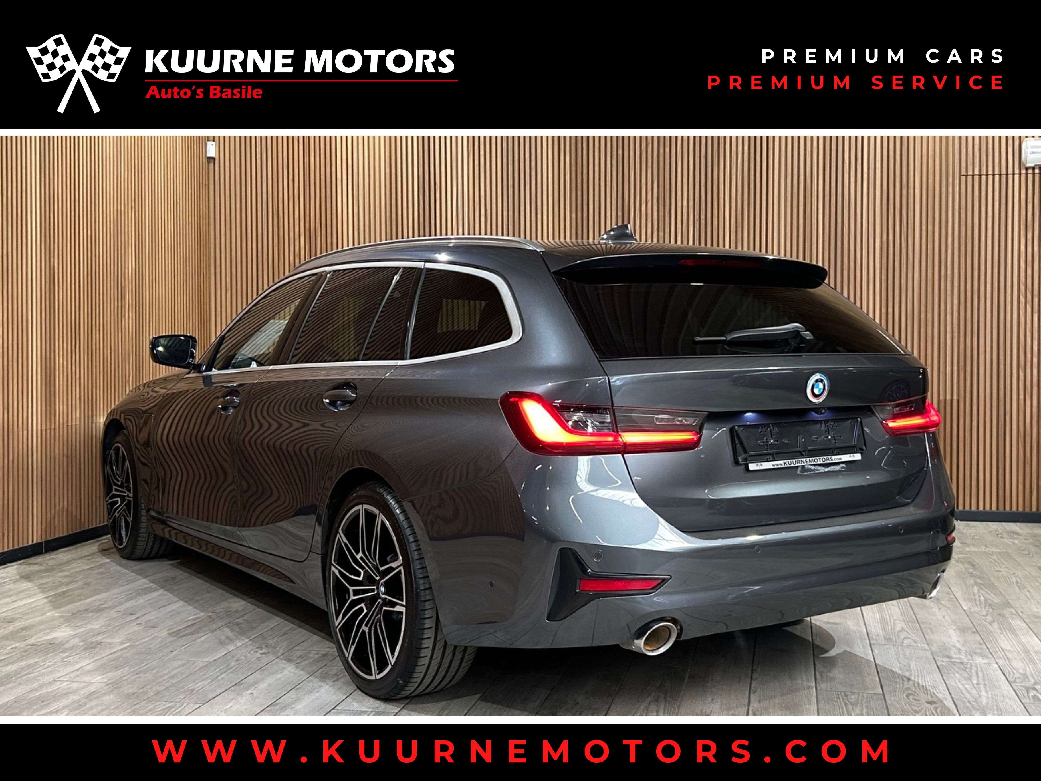 BMW 330 e Touring Alu19"/Pano/Leder/Led/Cam *1j garantie*