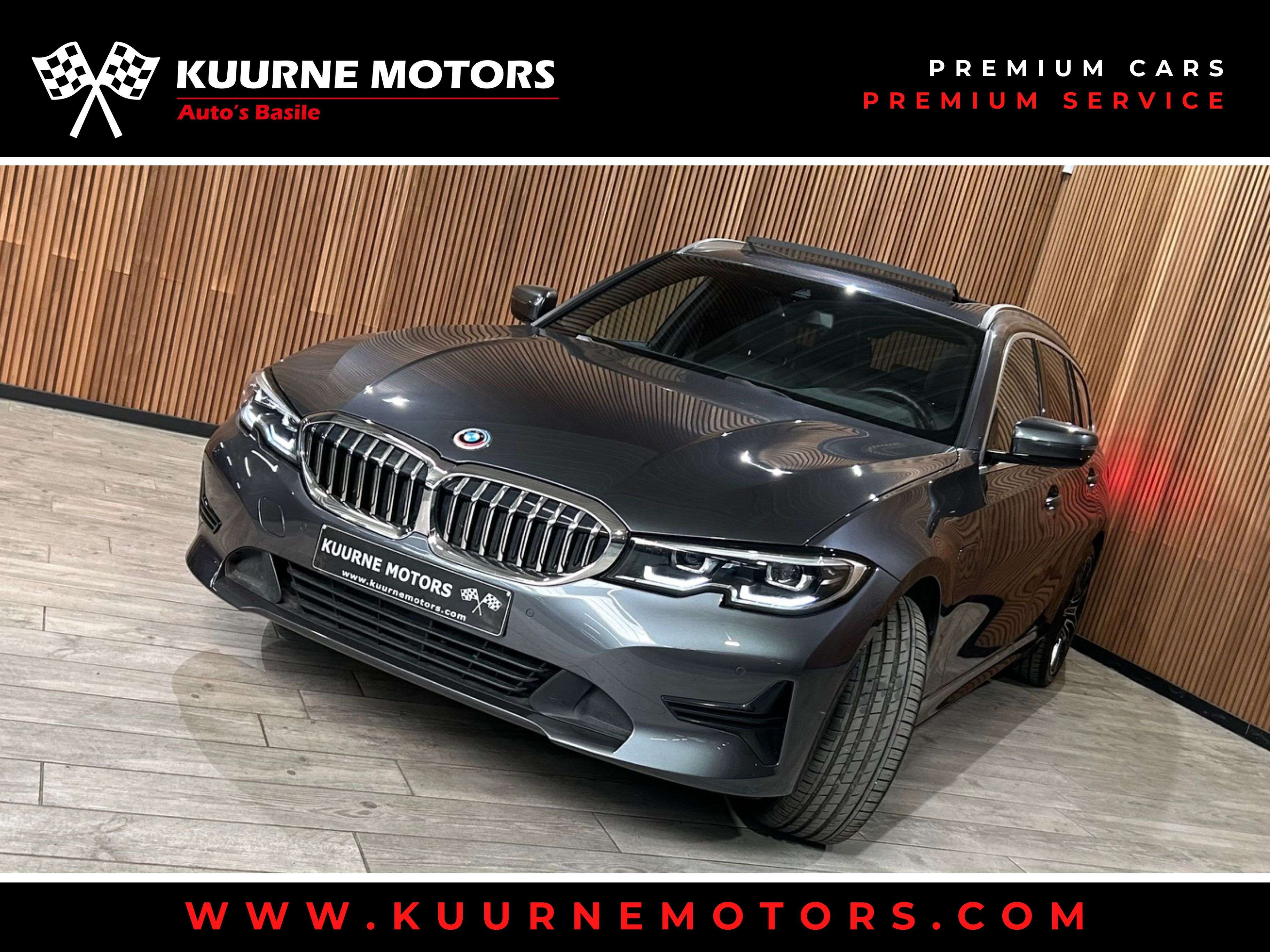 BMW 330 e Touring Alu19"/Pano/Leder/Led/Cam *1j garantie*