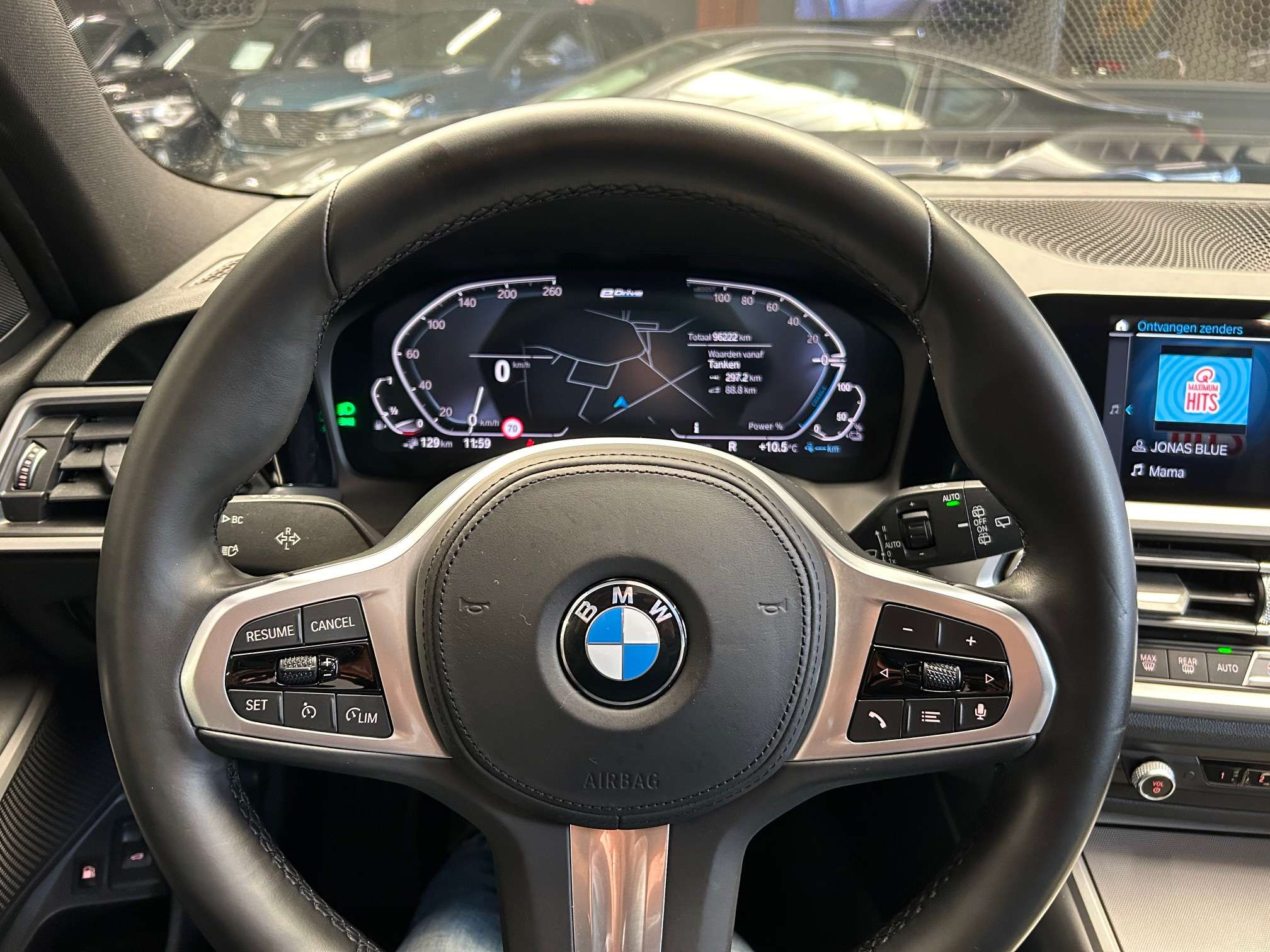 BMW 330 e Touring Alu19"/Pano/Leder/Led/Cam *1j garantie*