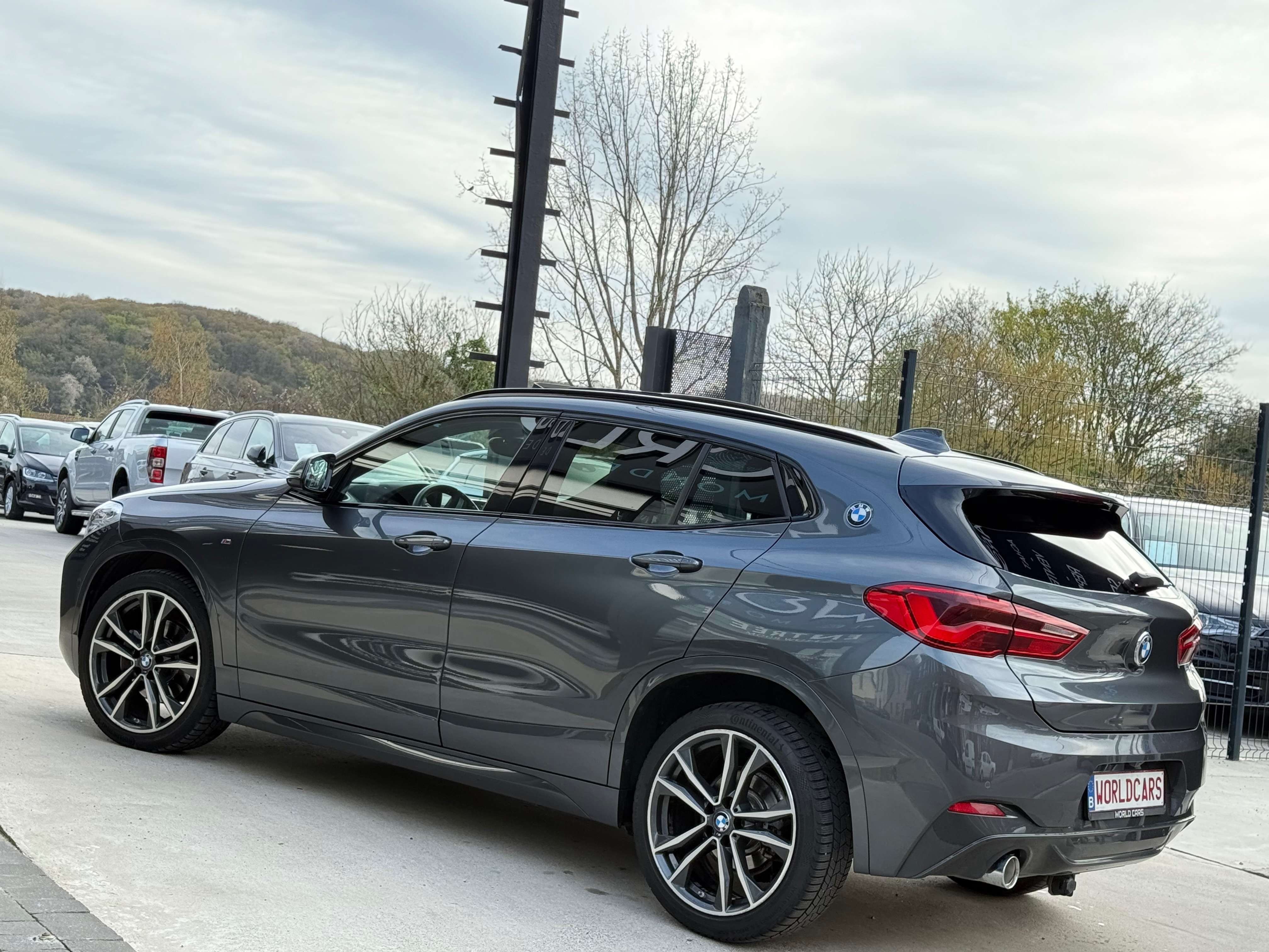 BMW X2 1.5iA sDrive18 PACK M TOIT PANO NAVI CAMERA FULL