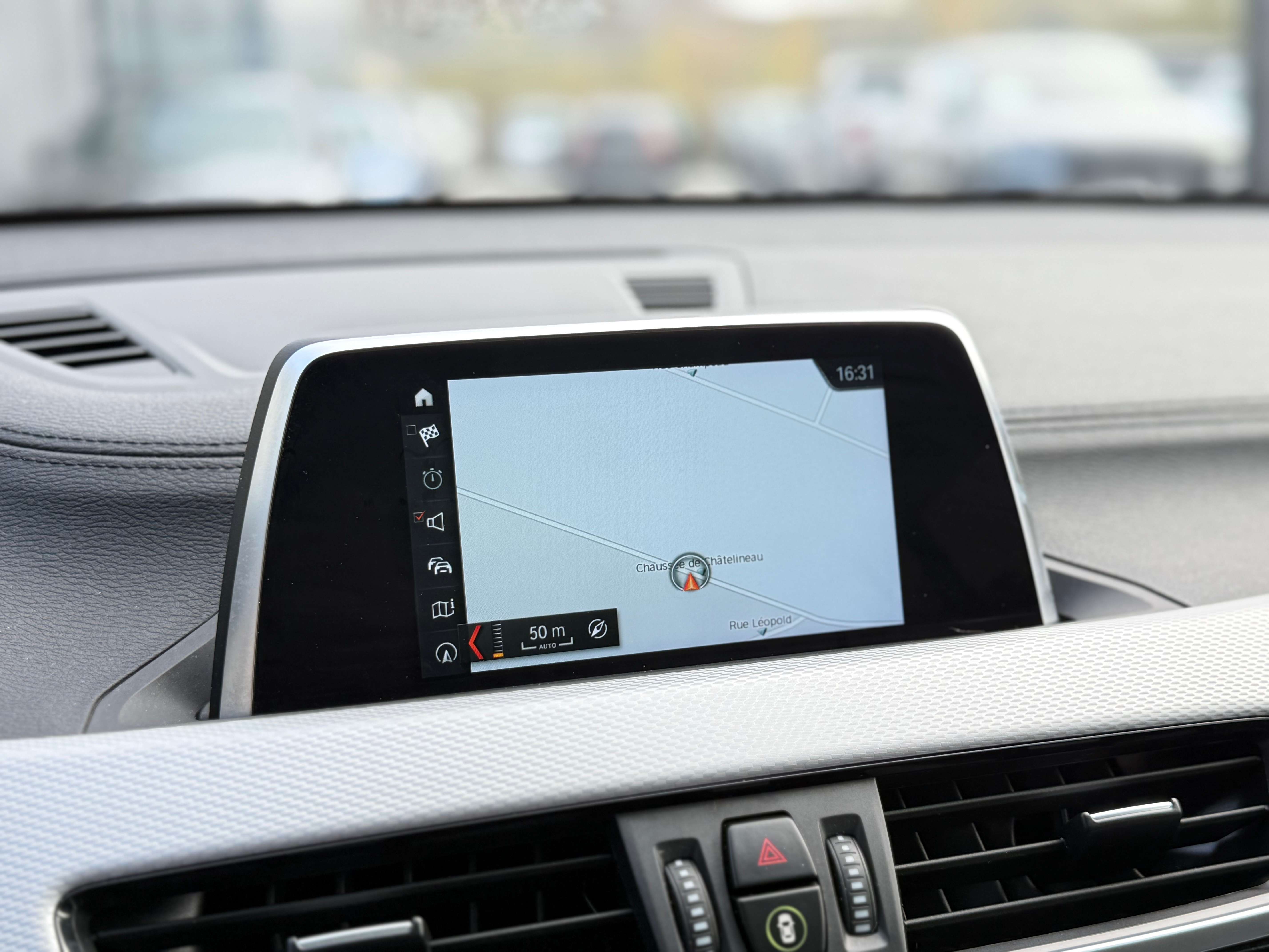 BMW X2 1.5iA sDrive18 PACK M TOIT PANO NAVI CAMERA FULL