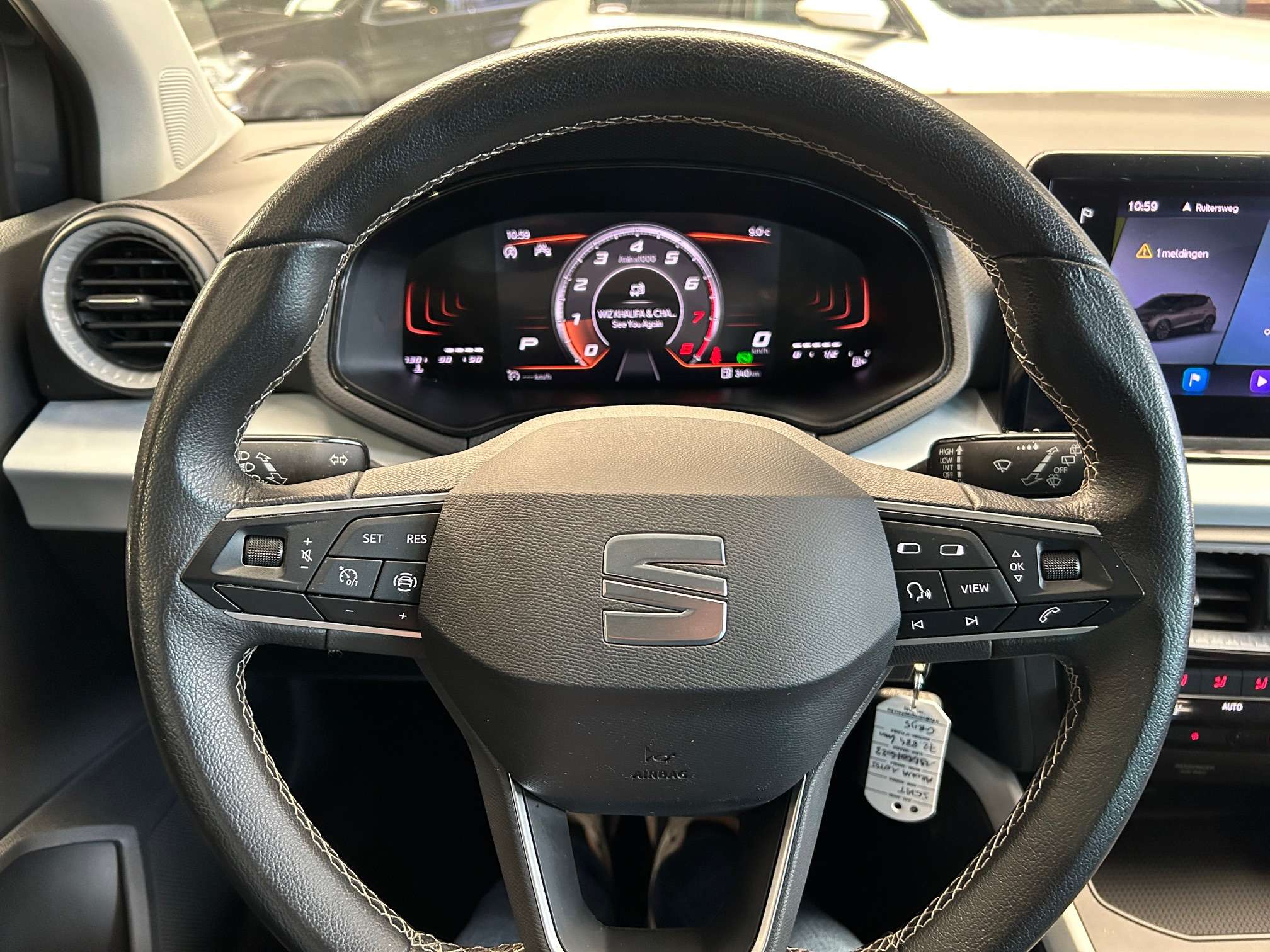 SEAT Arona 1.0 TSI DSG Alu/Leder/Led/Pdc/Cruise *1j garantie*