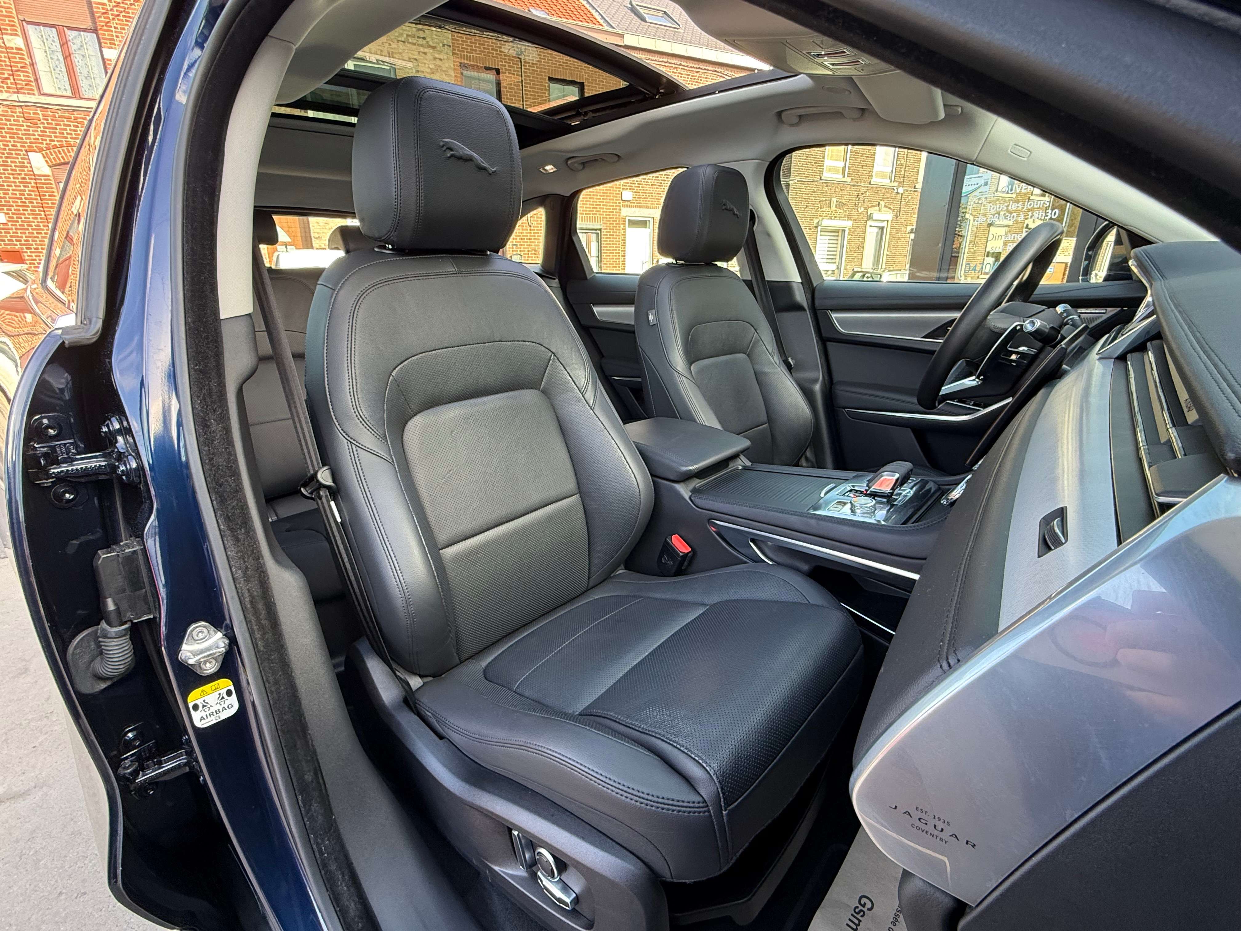 Jaguar F-Pace PHEV 2.0T P400e PORTFOLIO PANO COCKPIT CAM360 FULL