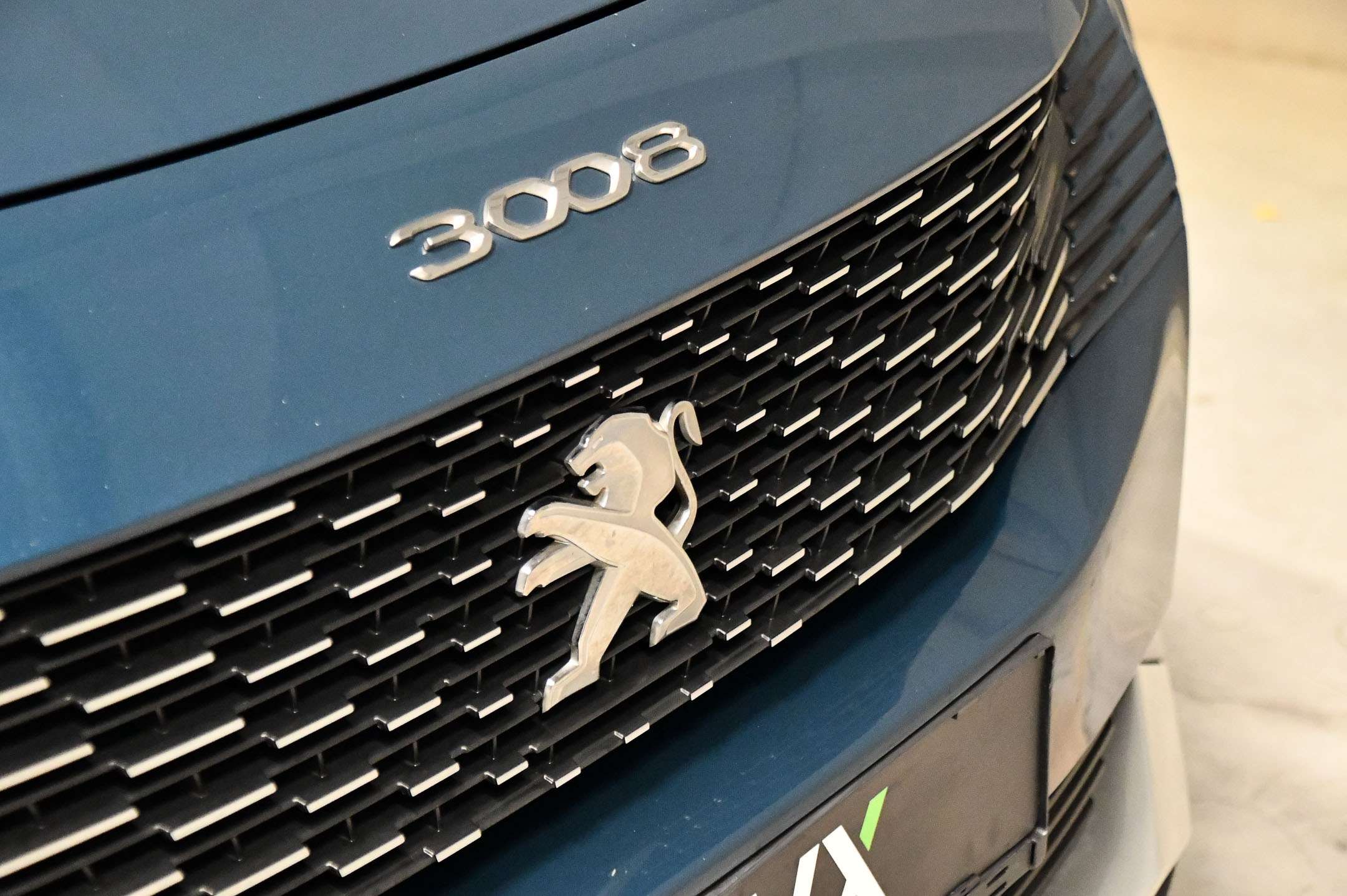 Peugeot 3008 Hybride - Allure - Cruise Control - 360° Camera - Carplay