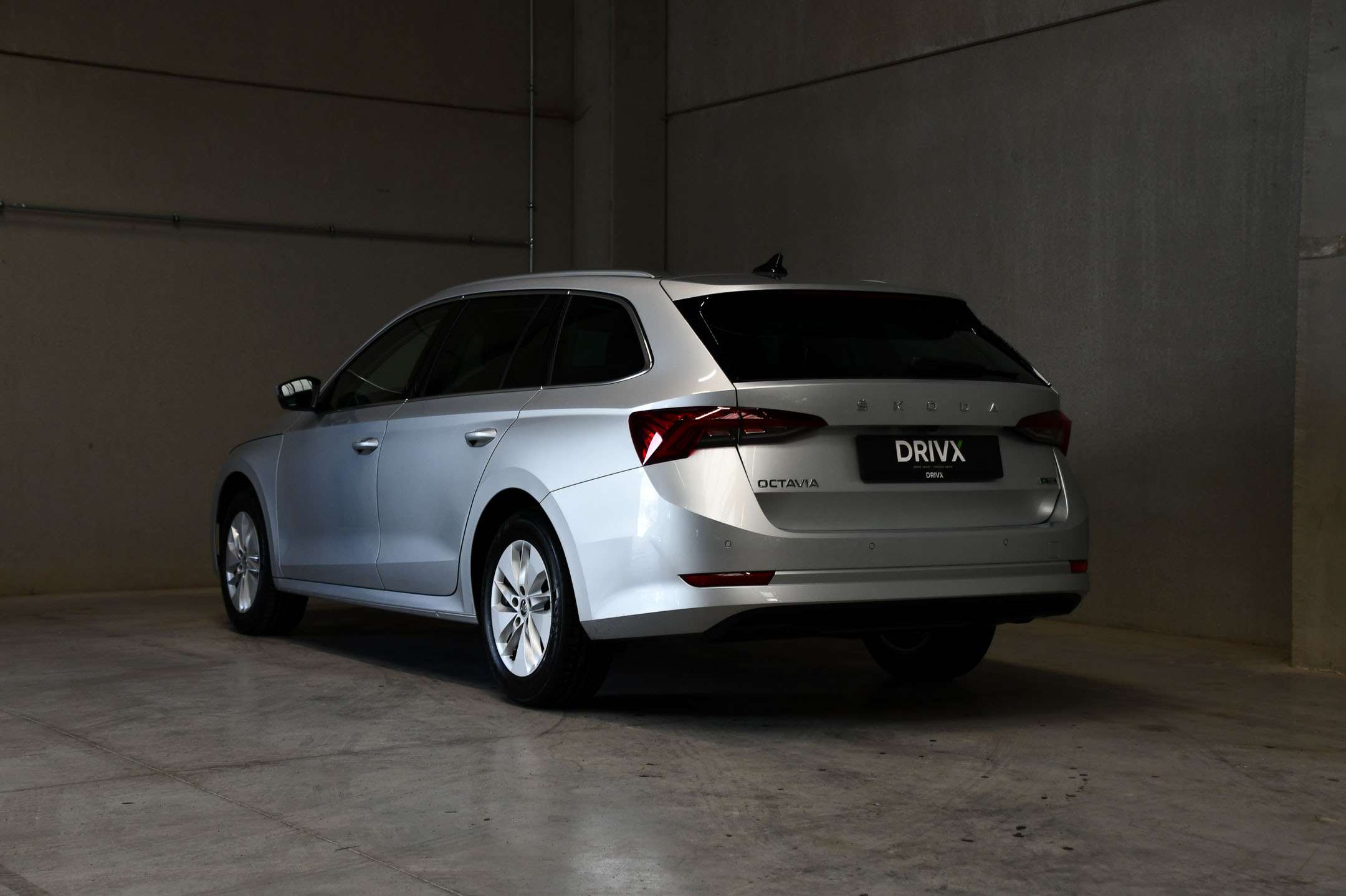 Skoda Octavia 1.0 eTec - DSG - Cruise Control - Carplay - Zetelverwarming - DAB