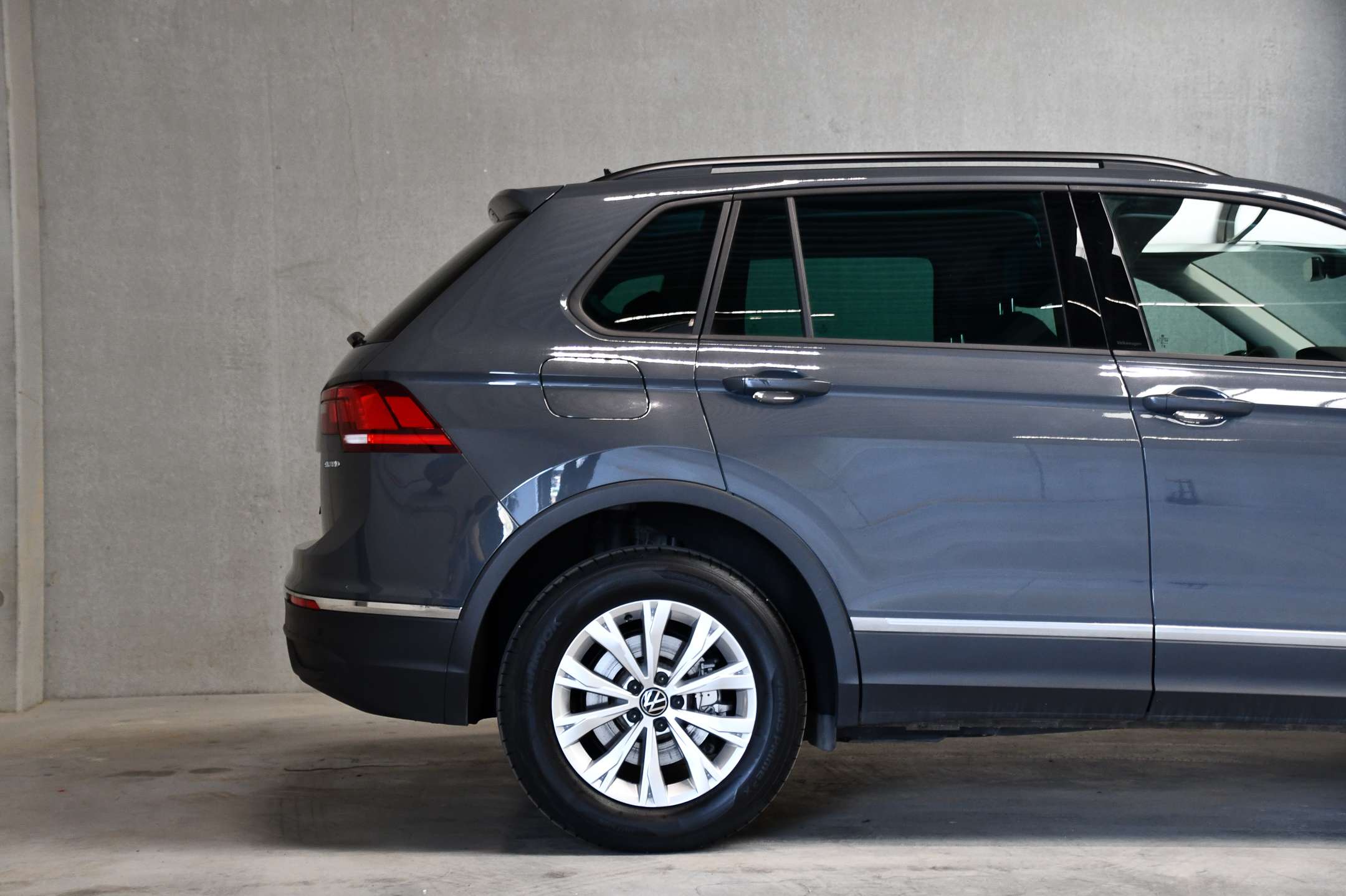 Volkswagen Tiguan Plug in - Carplay - ACC - DAB - Camera