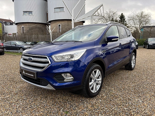 Ford Kuga 1.5 TDCi *SIEGE+VOLANT CHAUFFANT*CARPLAY*GARANTIE*