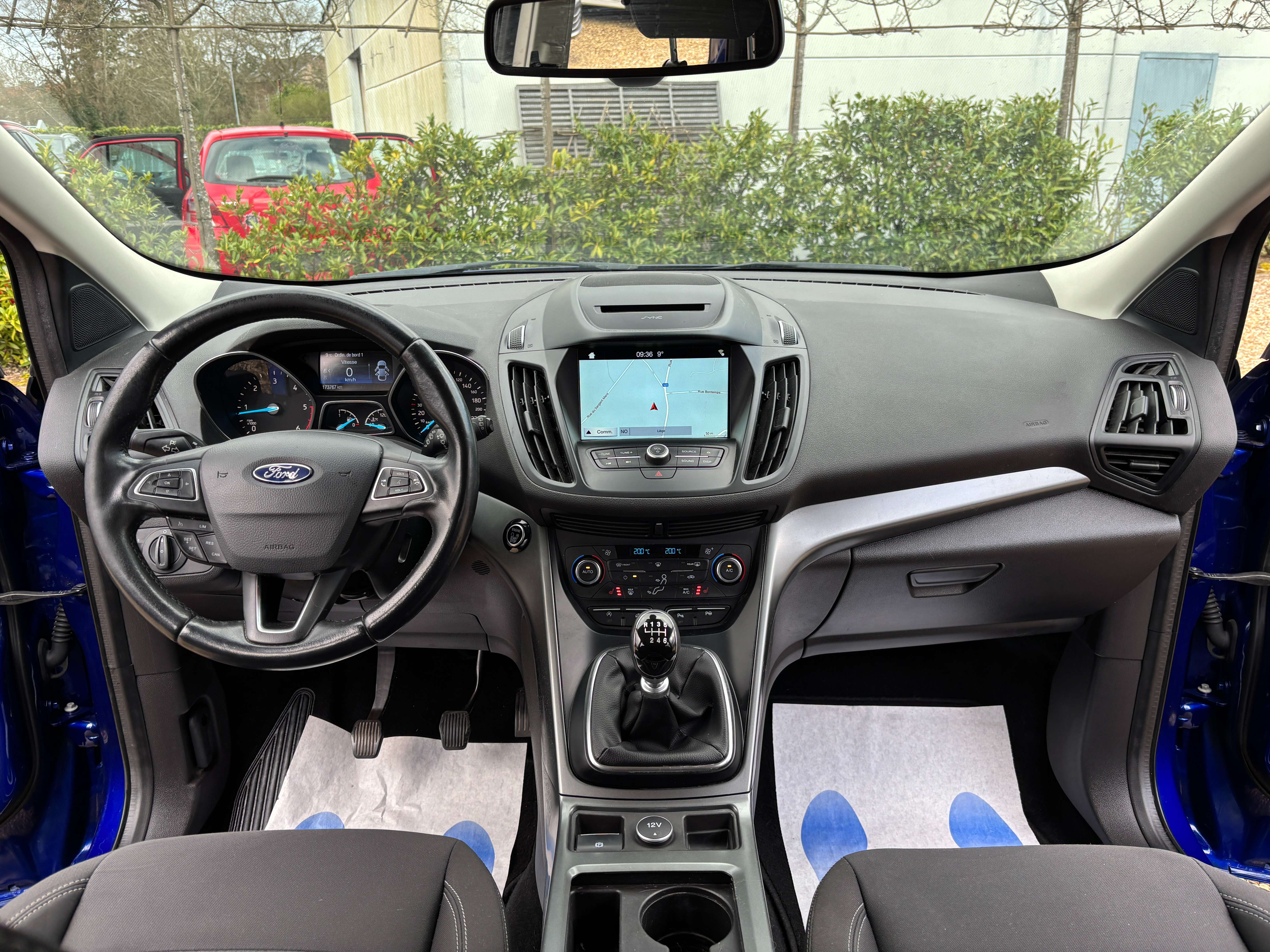 Ford Kuga 1.5 TDCi *SIEGE+VOLANT CHAUFFANT*CARPLAY*GARANTIE*