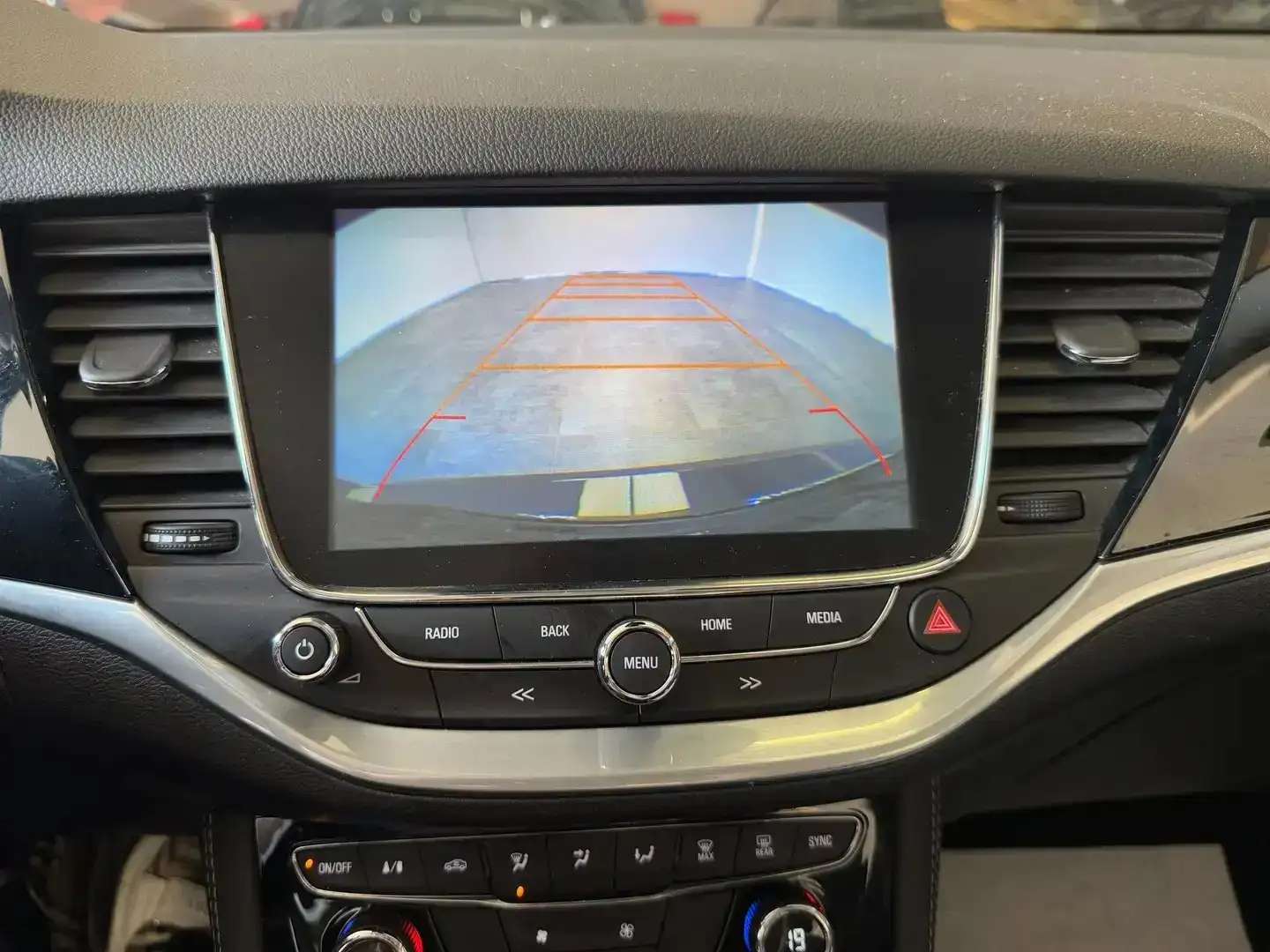 Opel Astra SW 1.0i*CARPLAY*CAMERA*1ER PROPRIETAIRE*GARANTIE*