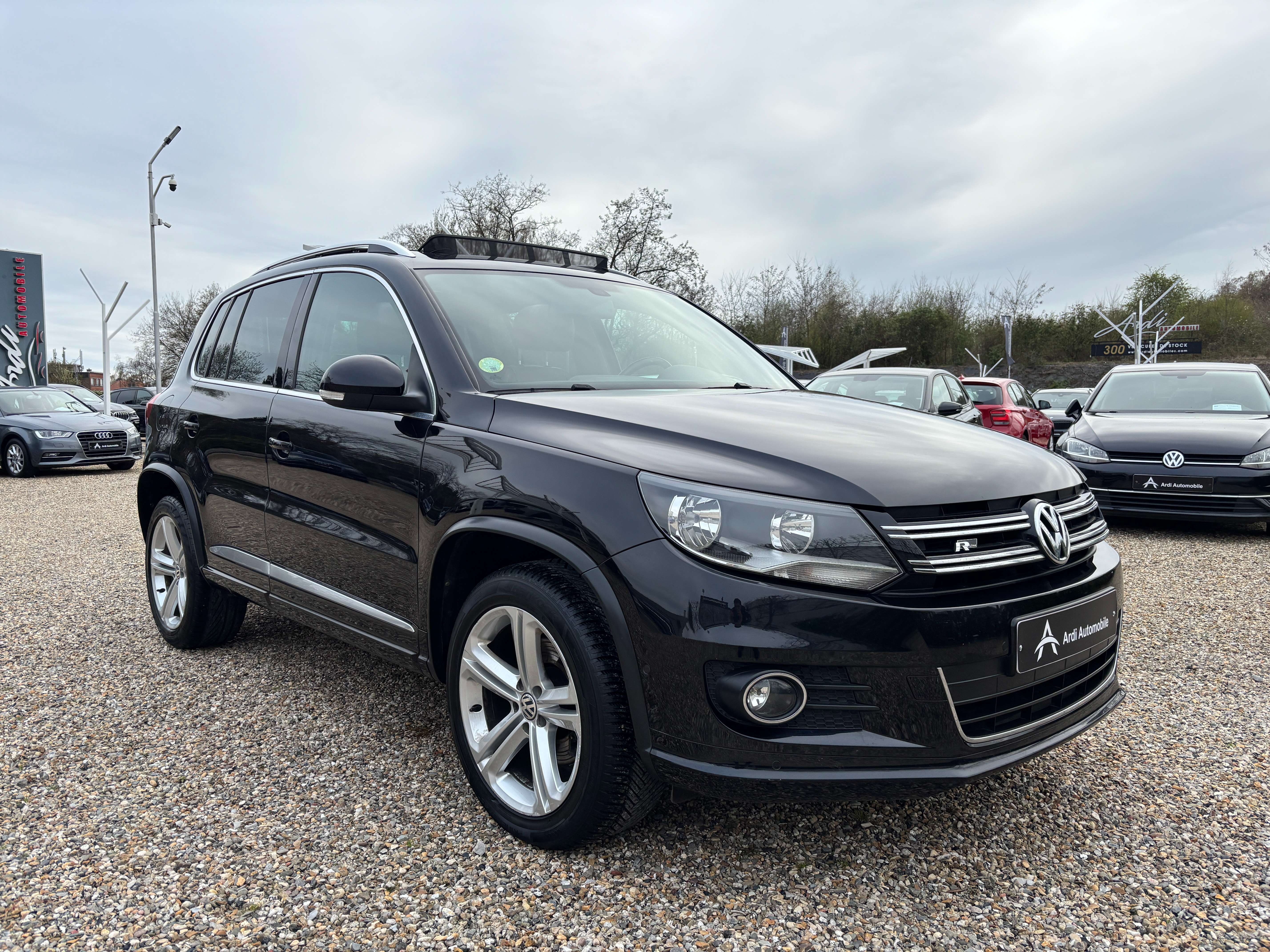 Volkswagen Tiguan 2.0 TDi R Line *TOIT OUV*CAMERA*1ER PROP*GARANTIE*