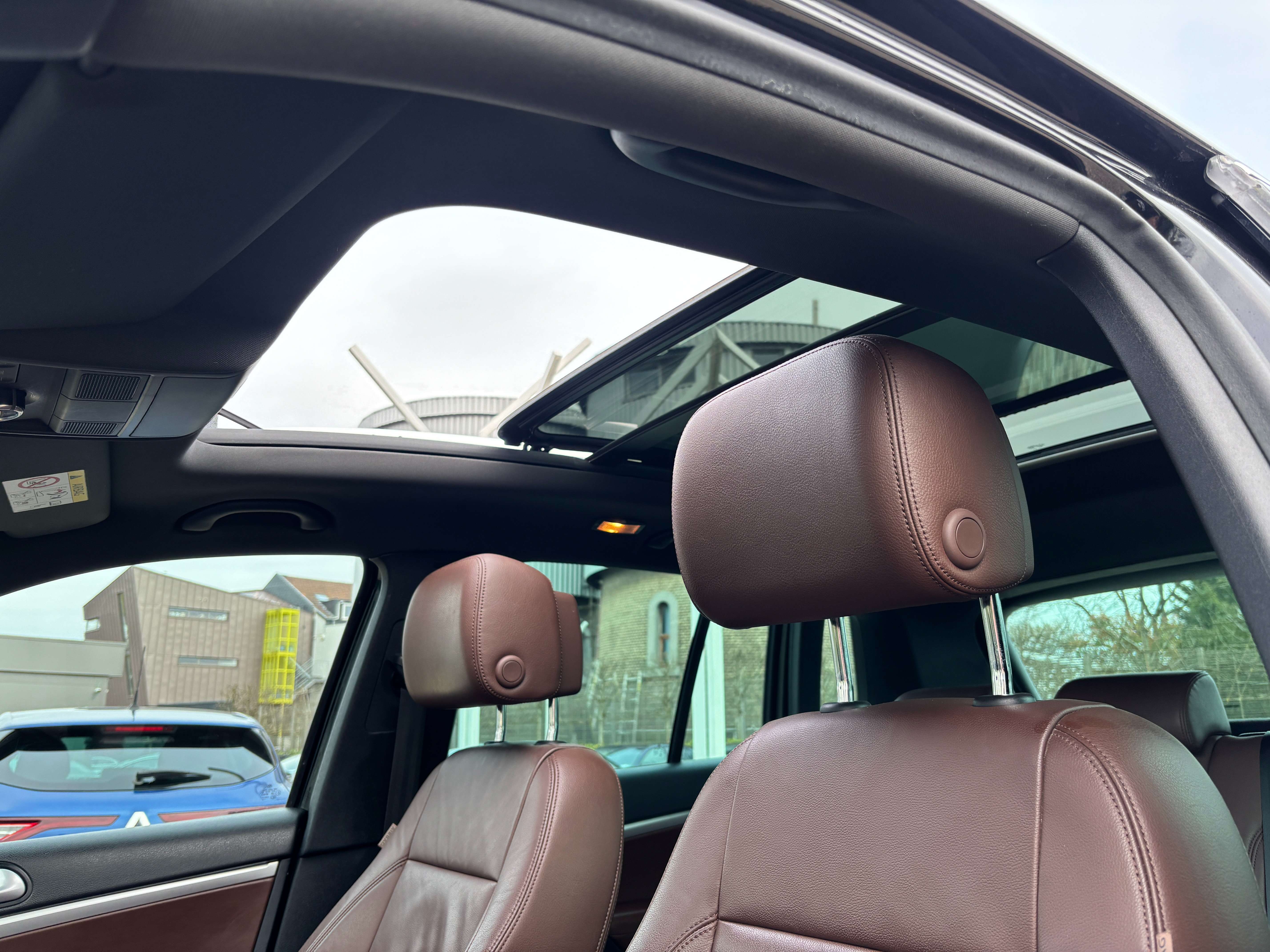 Volkswagen Tiguan 2.0 TDi R Line *TOIT OUV*CAMERA*1ER PROP*GARANTIE*