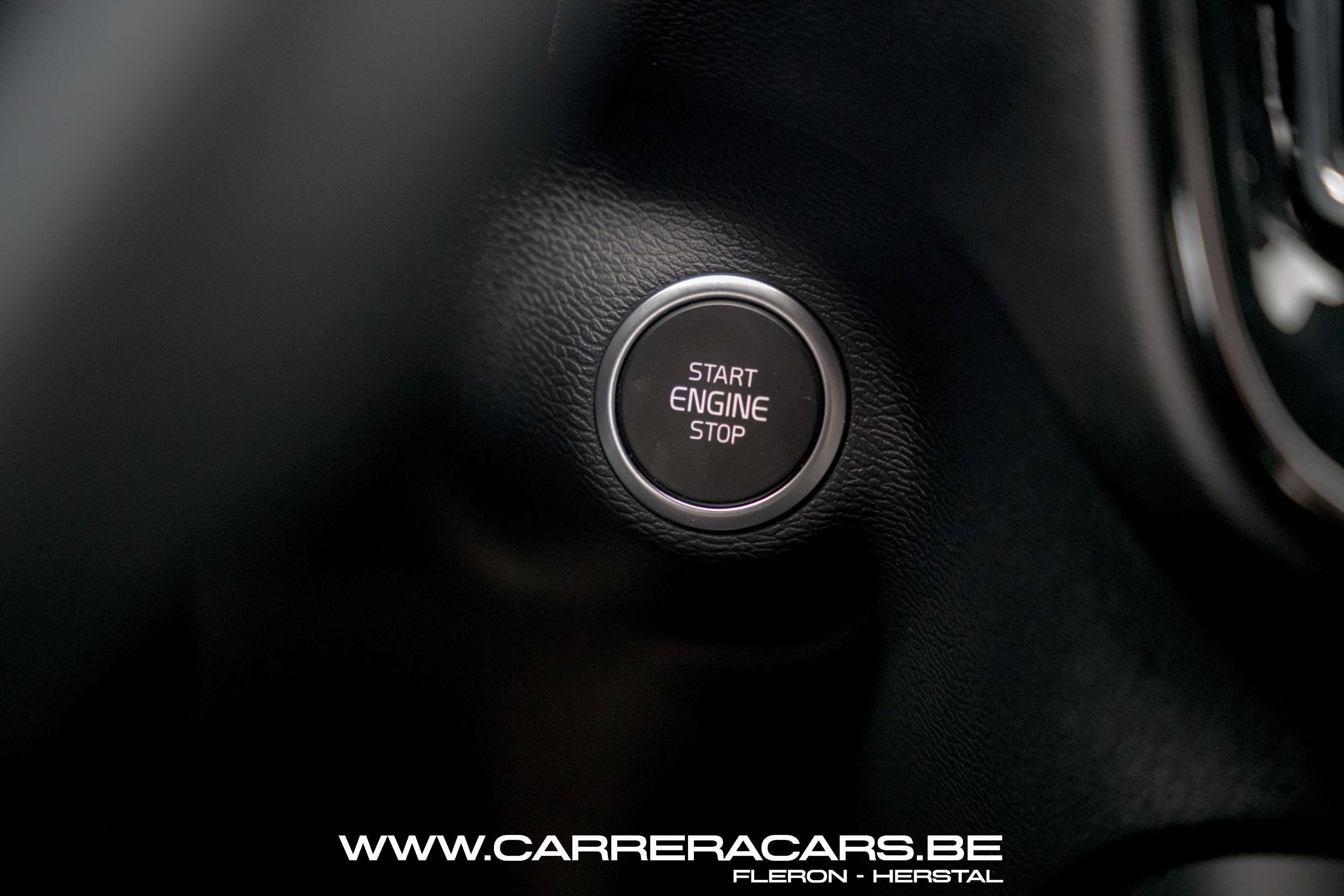Volvo XC40 1.5 T2 Plus Geartronic*|NAVI*CAMERA*KEYLESS*CRUISE