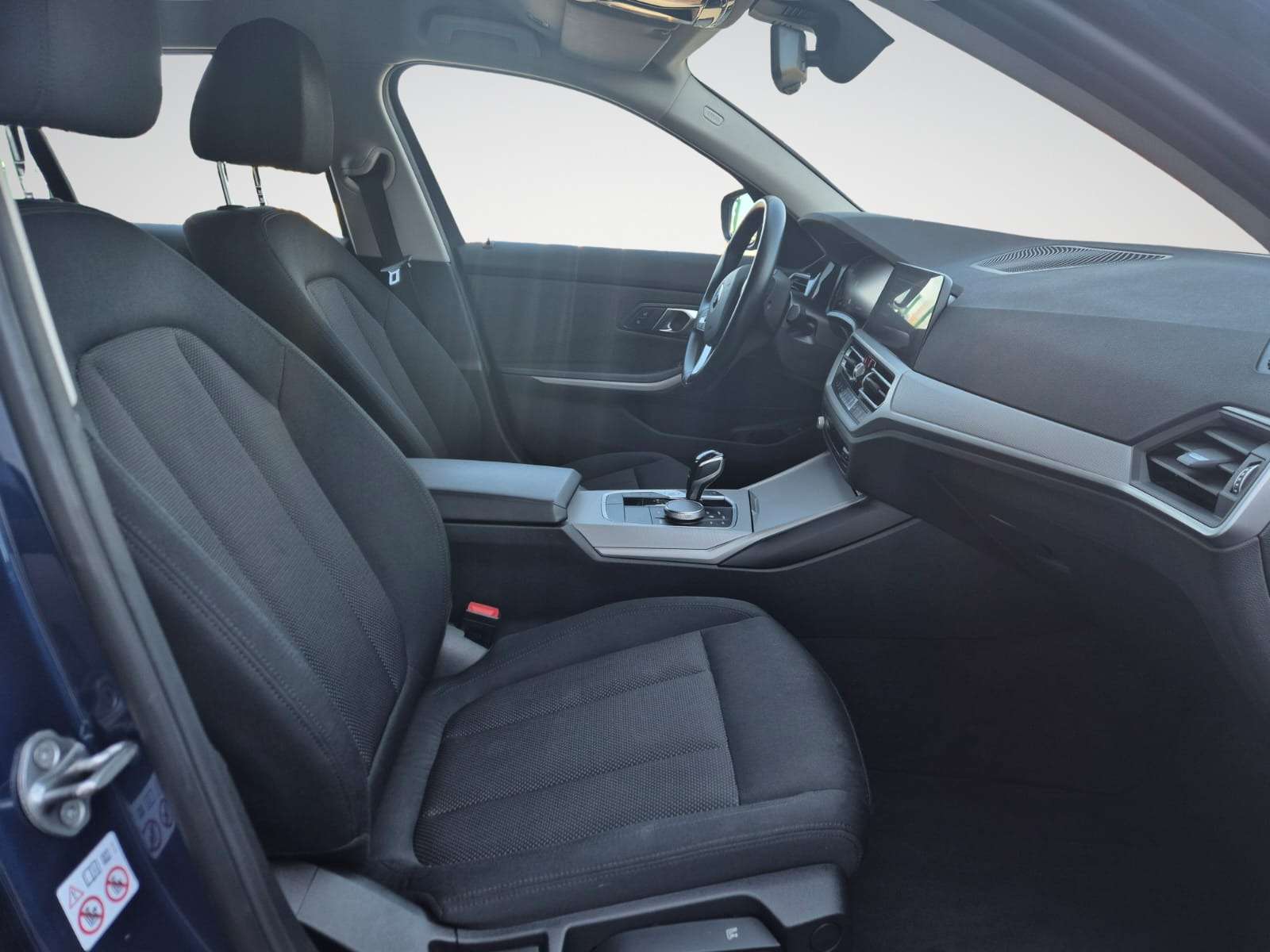 BMW 318 dA Touring MHEV / Full Carnet / Carplay / Garantie