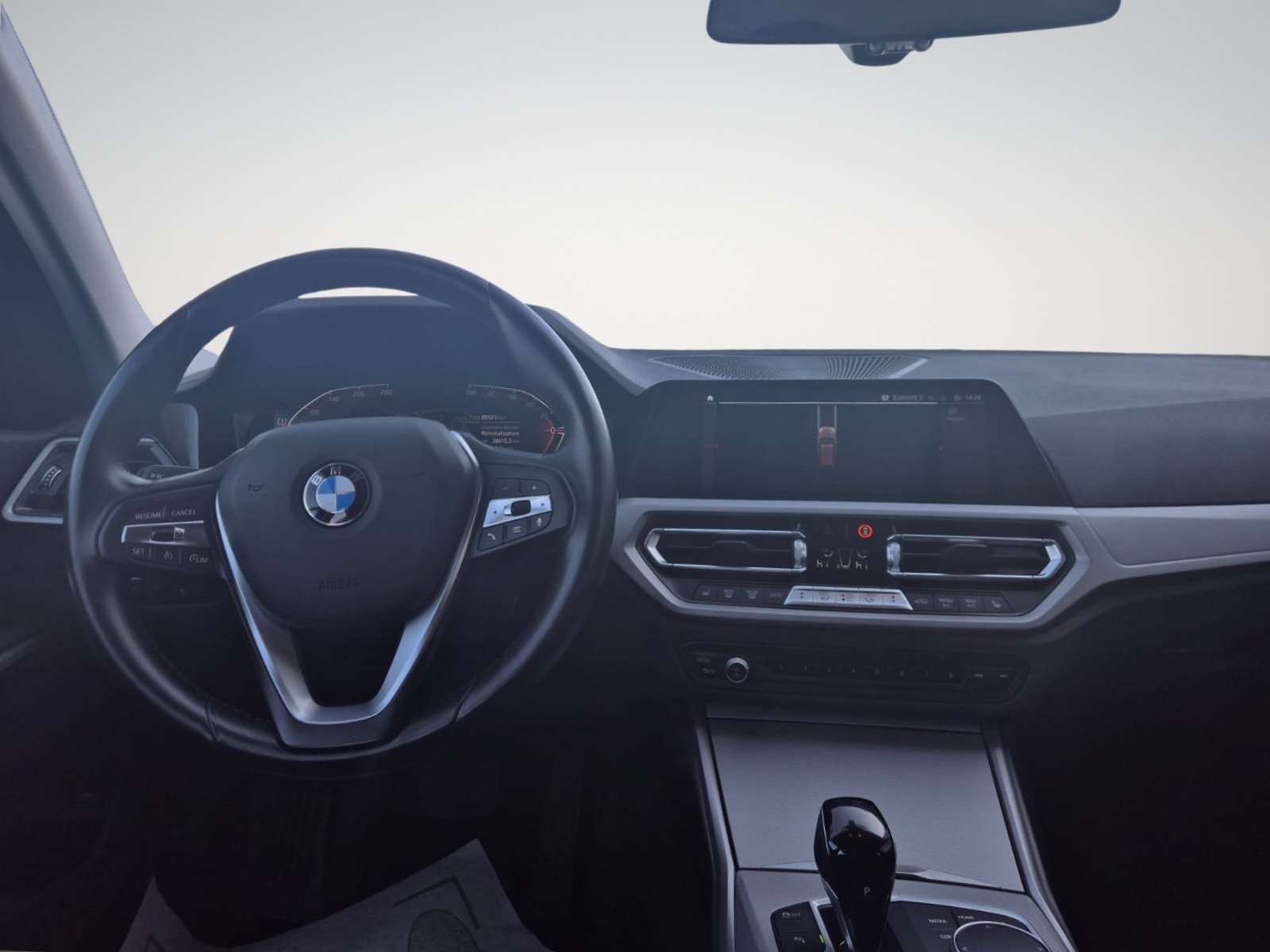 BMW 318 dA Touring MHEV / Full Carnet / Carplay / Garantie