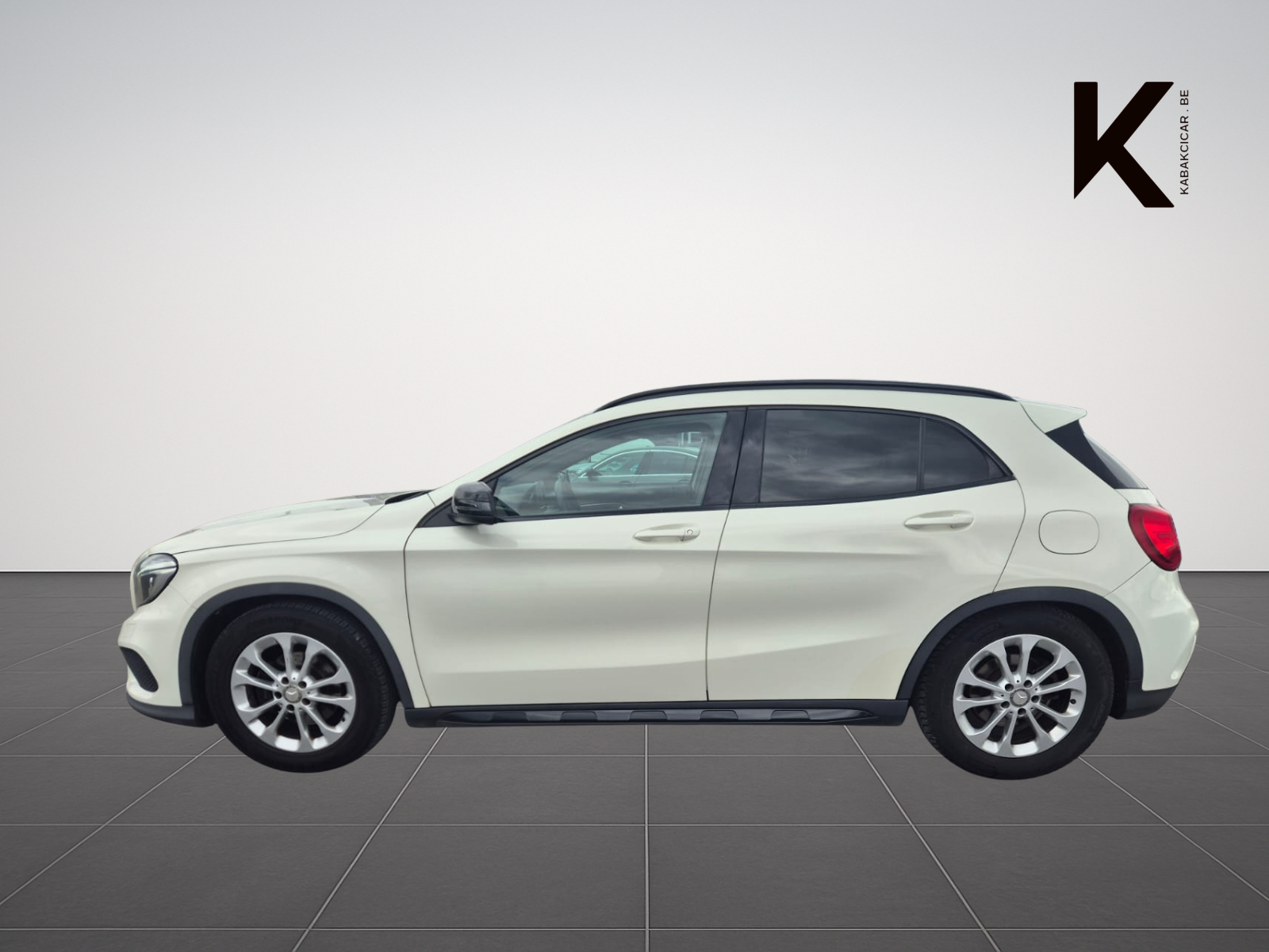 Mercedes-Benz GLA 180 1.6 Turbo / GPS / USB / Full Led / Garantie 12M
