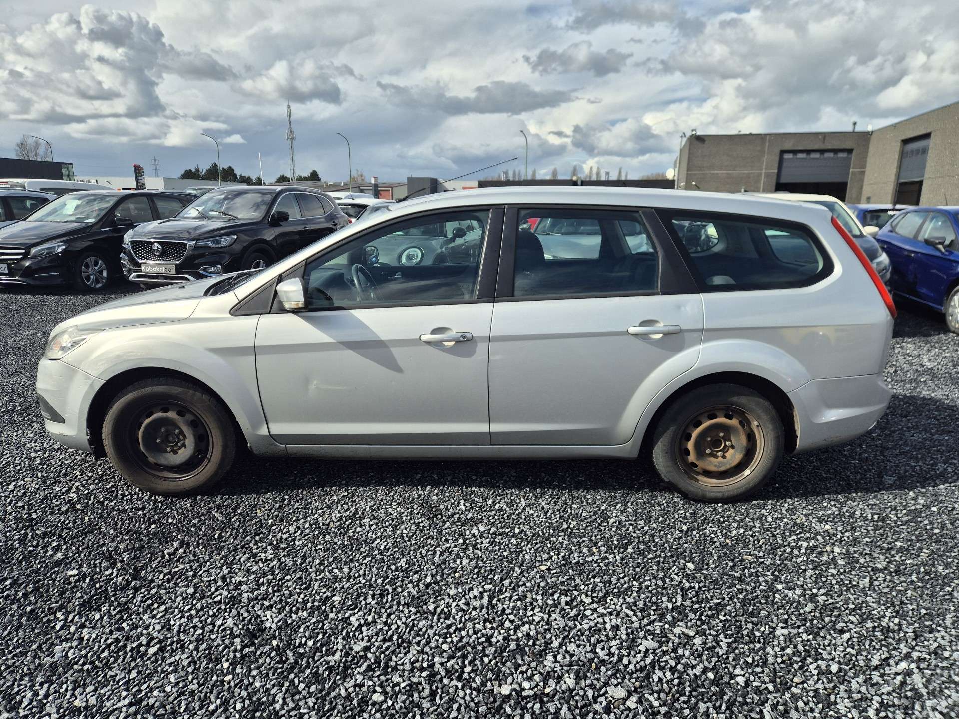 Ford Focus 1.6 TDCi Ambiente DPF / Clim / Marchand ou Export