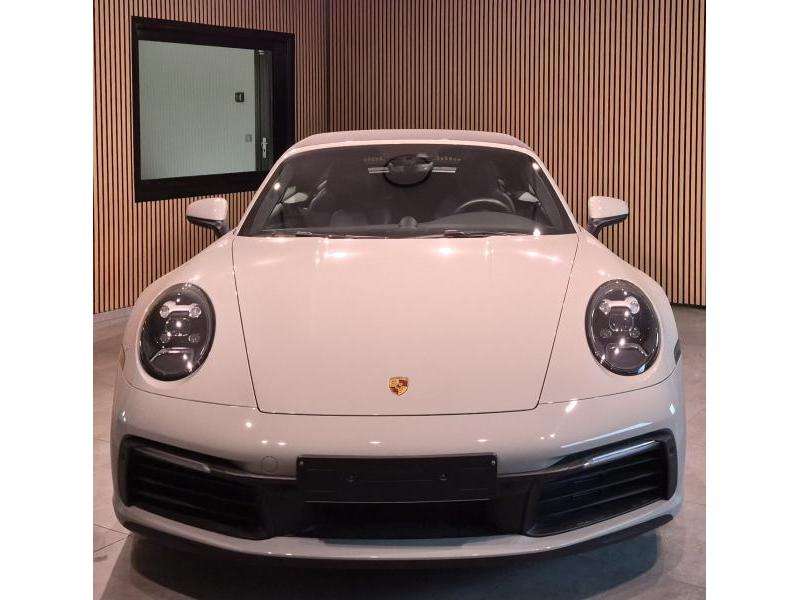 Porsche 911 Carrera Cabriolet