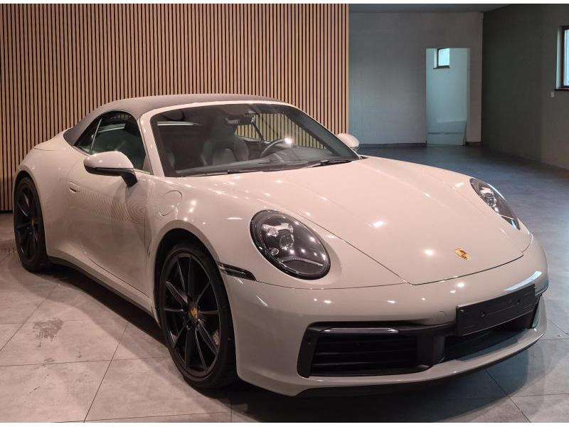 Porsche 911 Carrera Cabriolet