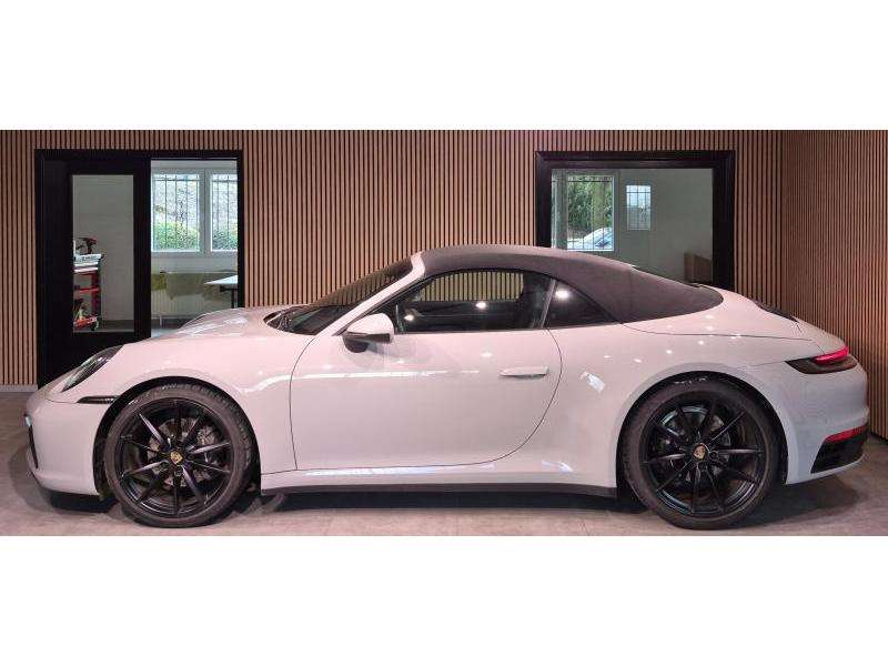 Porsche 911 Carrera Cabriolet