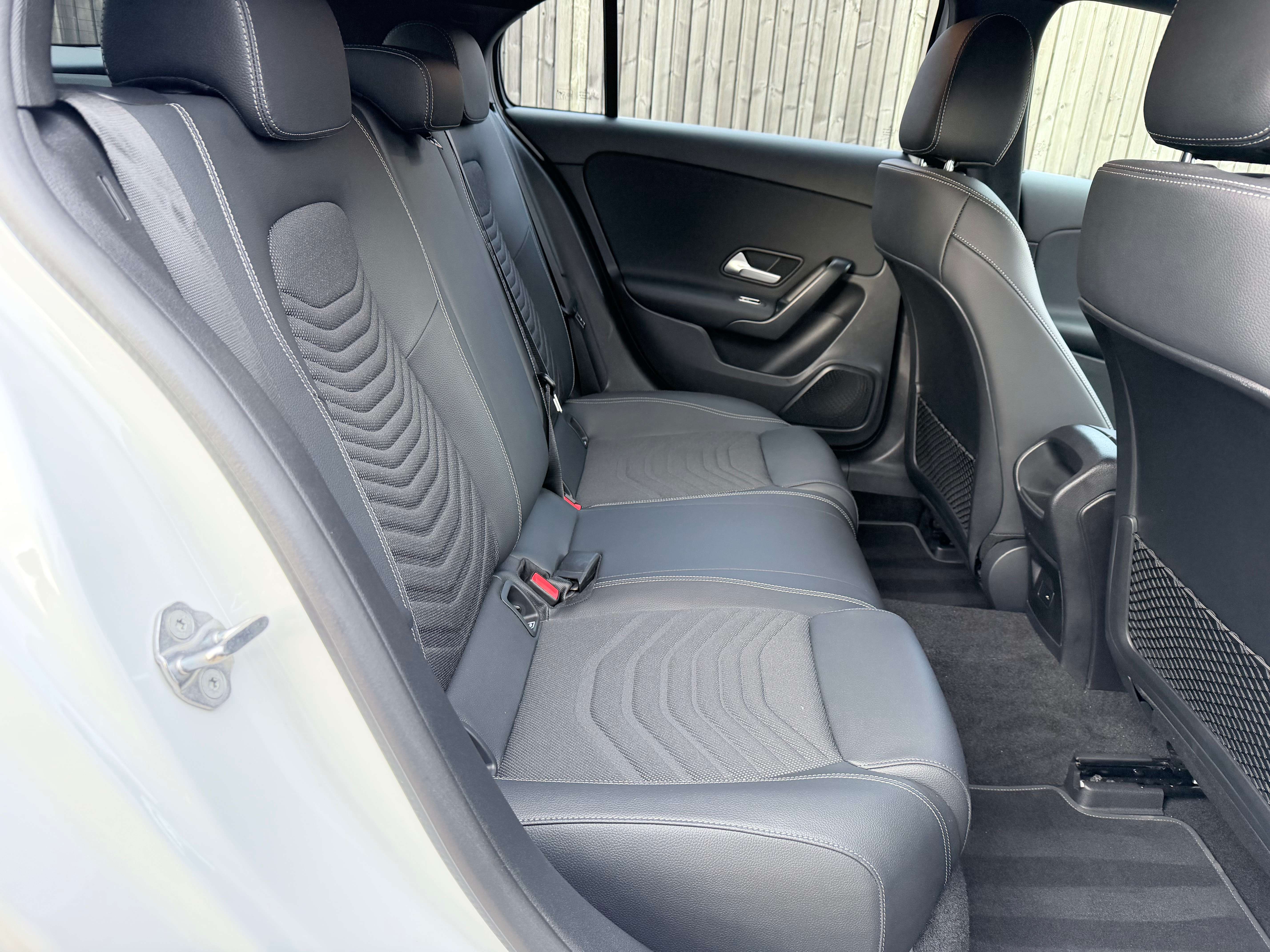Mercedes-Benz A 180 d FULL-LED/ZETELVERW./CAM/HALF-LEDER NETTO/ €19.826