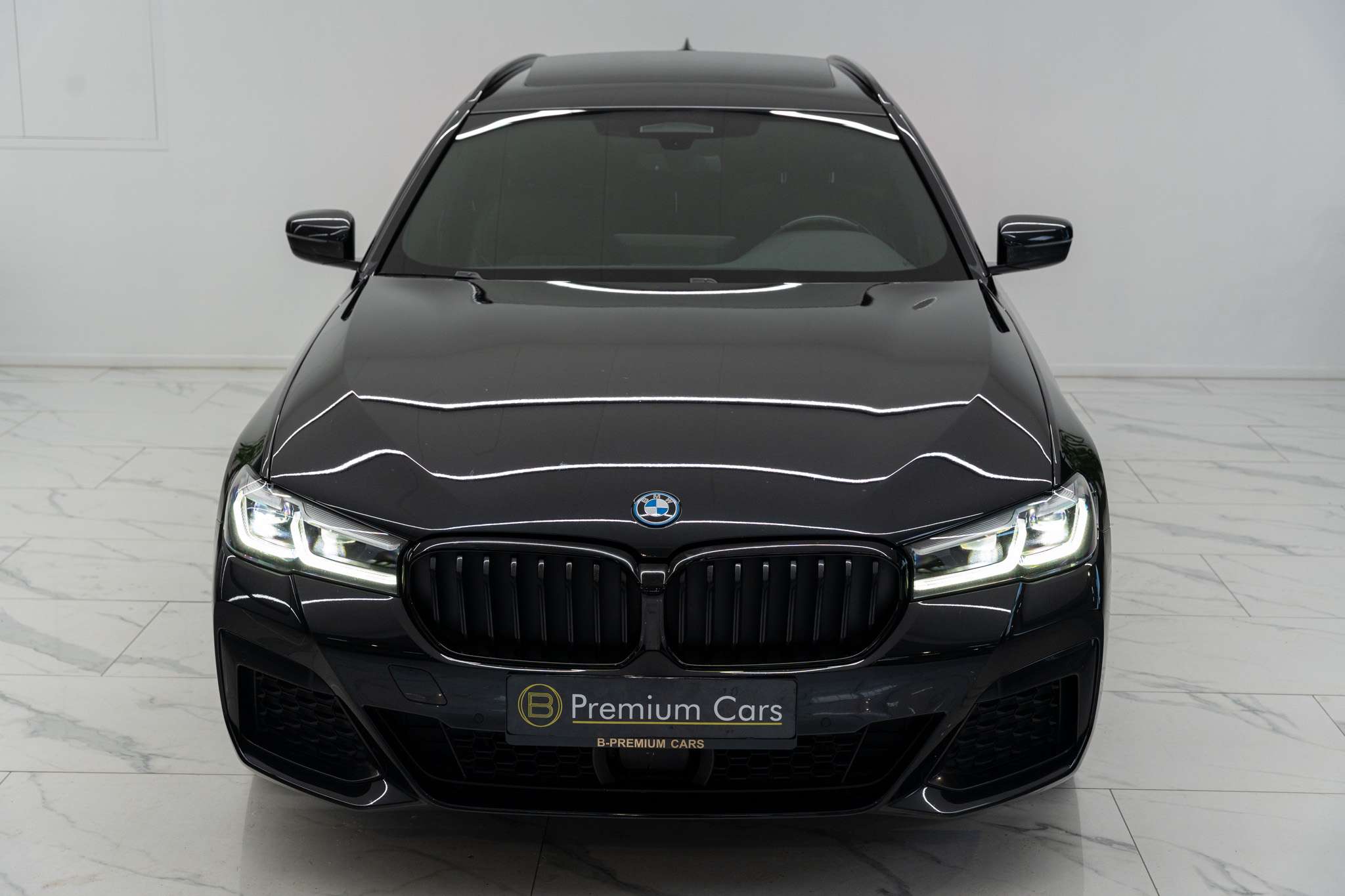 BMW 530 e touring M-pack! Full, Pano, ACC, Memory! Sfeer!
