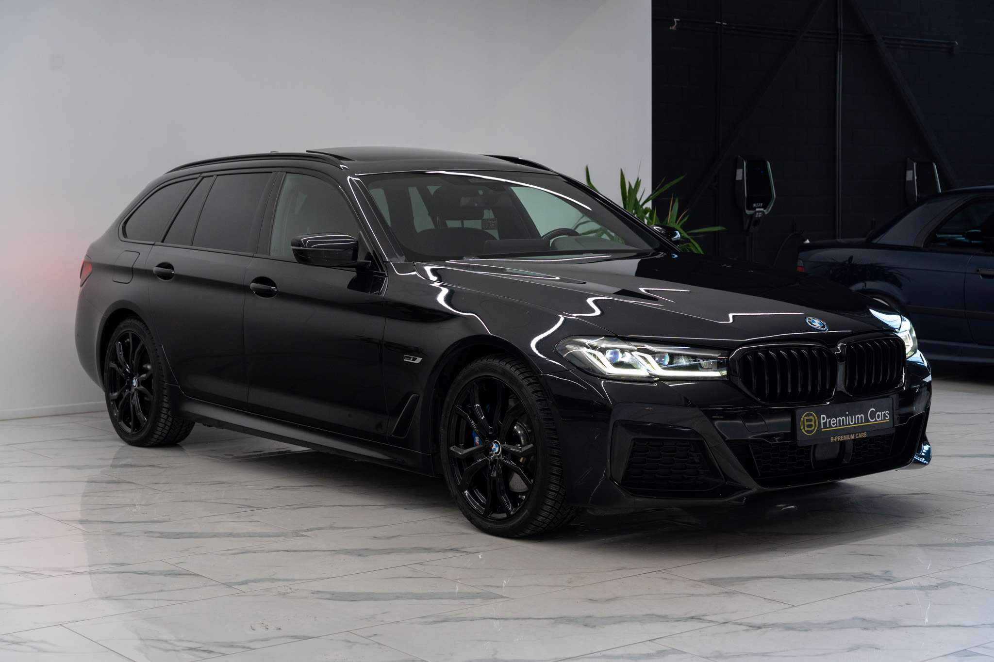 BMW 530 e touring M-pack! Full, Pano, ACC, Memory! Sfeer!