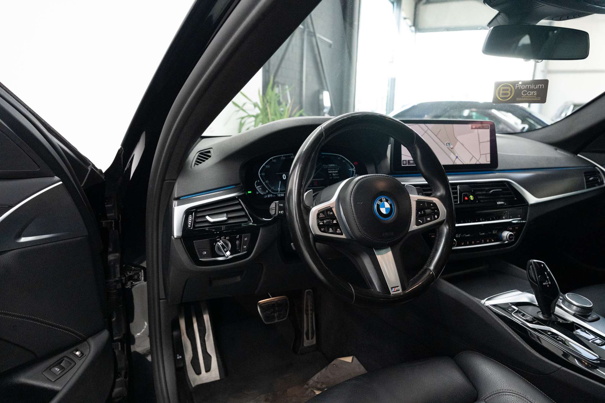 BMW 530 e touring M-pack! Full, Pano, ACC, Memory! Sfeer!