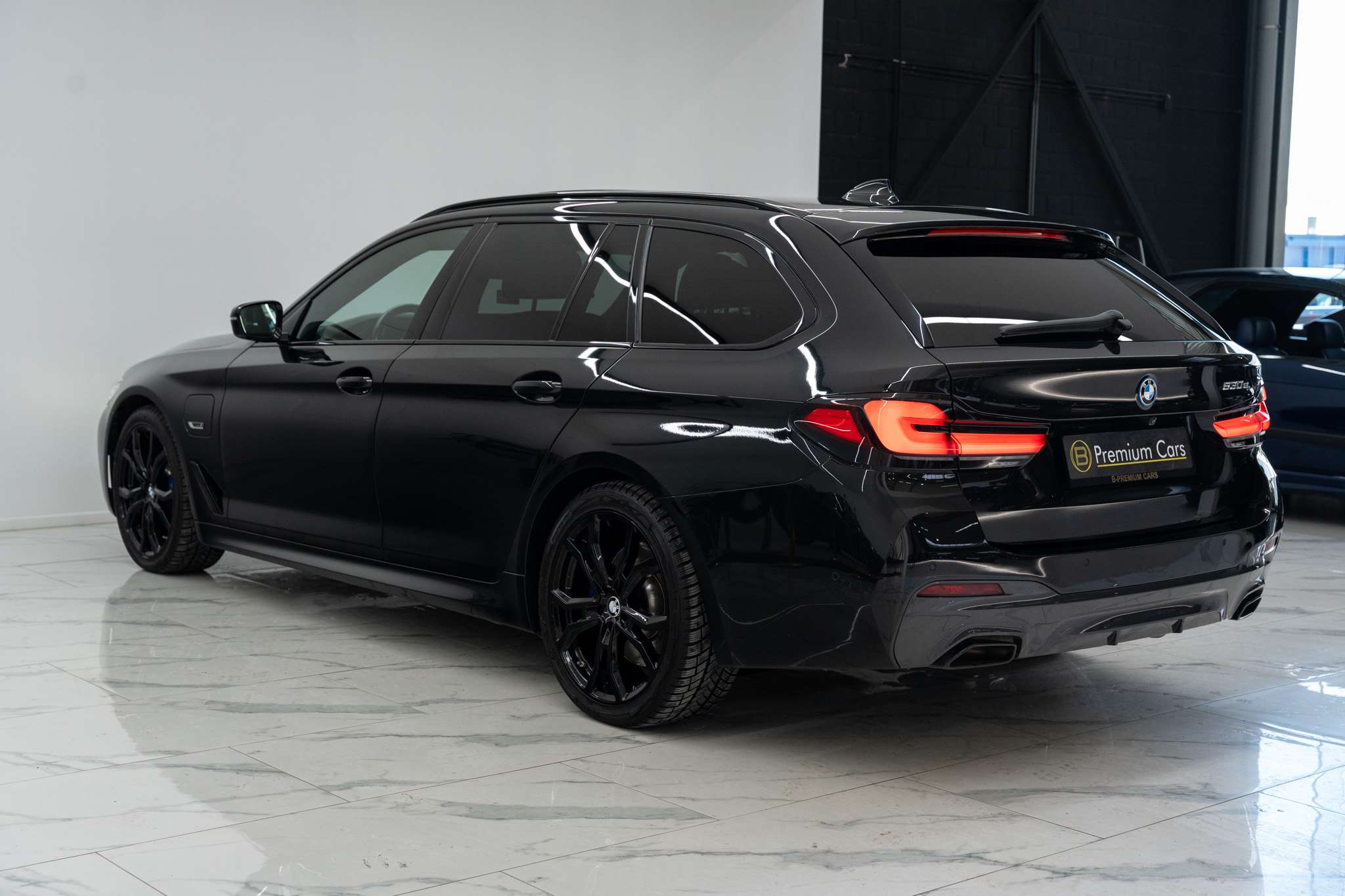 BMW 530 e touring M-pack! Full, Pano, ACC, Memory! Sfeer!