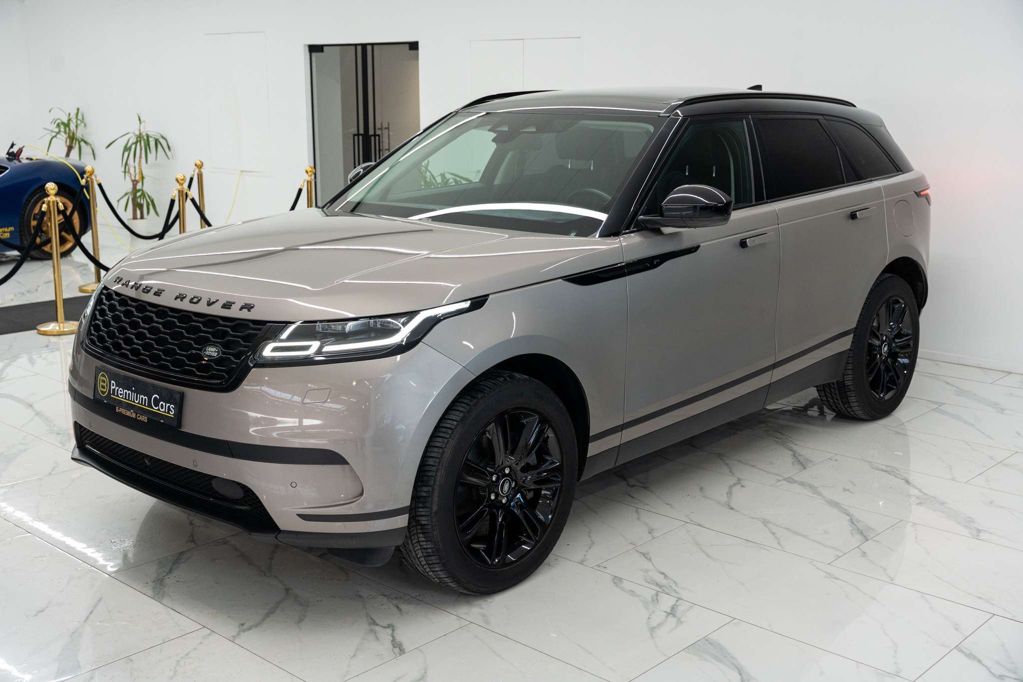 Land Rover Range Rover Velar S AWD P400e! Black pack! ACC! Pano! Memory! Full!