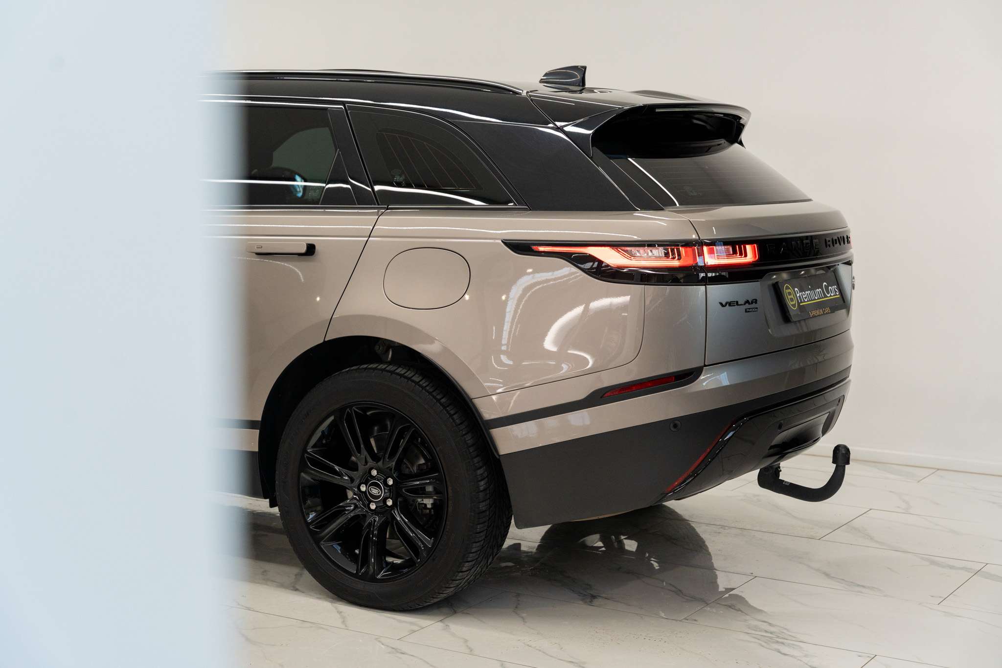 Land Rover Range Rover Velar S AWD P400e! Black pack! ACC! Pano! Memory! Full!
