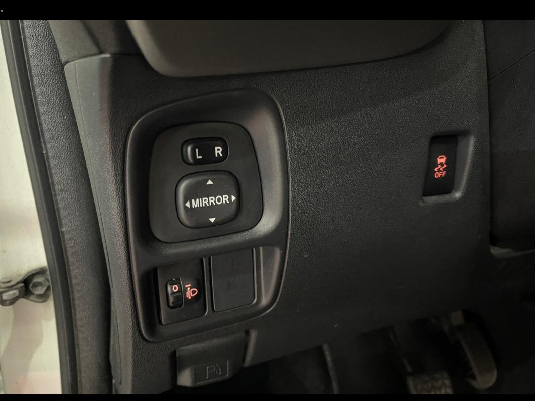 Citroen C1 PureTech 82 Airscape Mentos distrib faite chez Peugeot