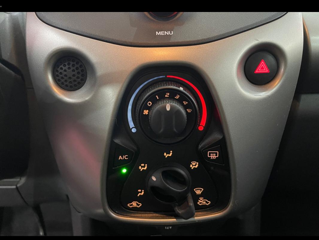 Citroen C1 PureTech 82 Airscape Mentos distrib faite chez Peugeot