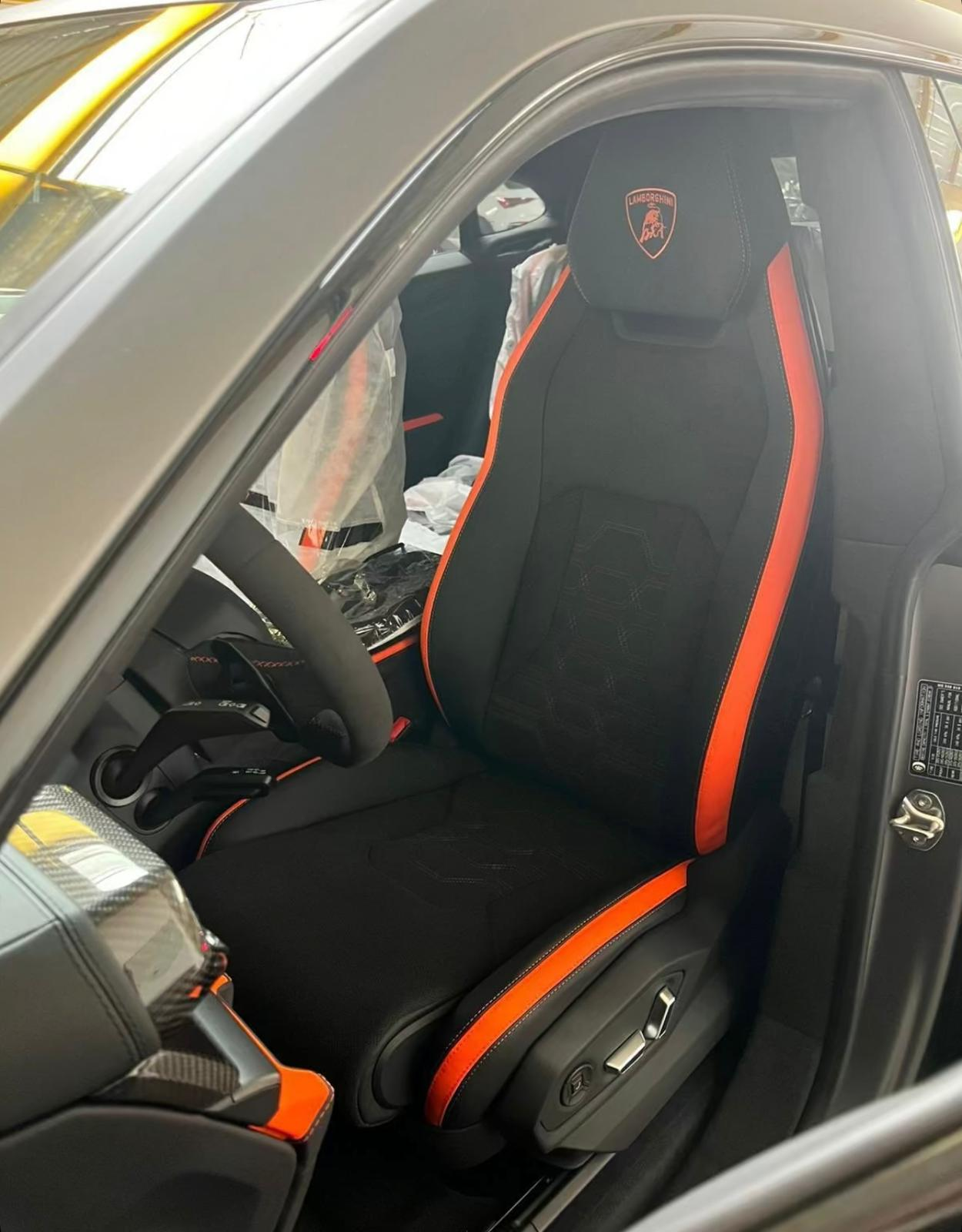 Lamborghini Urus SE 2026 thumbnail