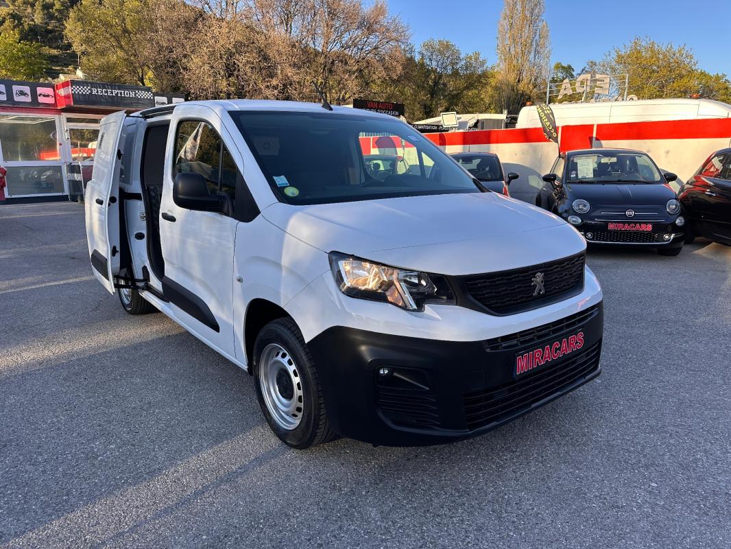 Peugeot Partner BLUEHDI 100 PREMIUM CLIM PRIX TTC thumbnail