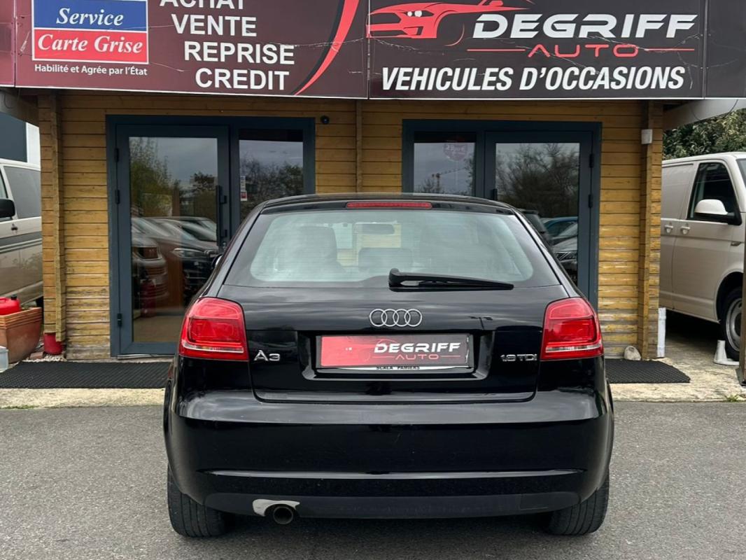 Audi A3 1.6 TDI 90 DPF Attraction thumbnail