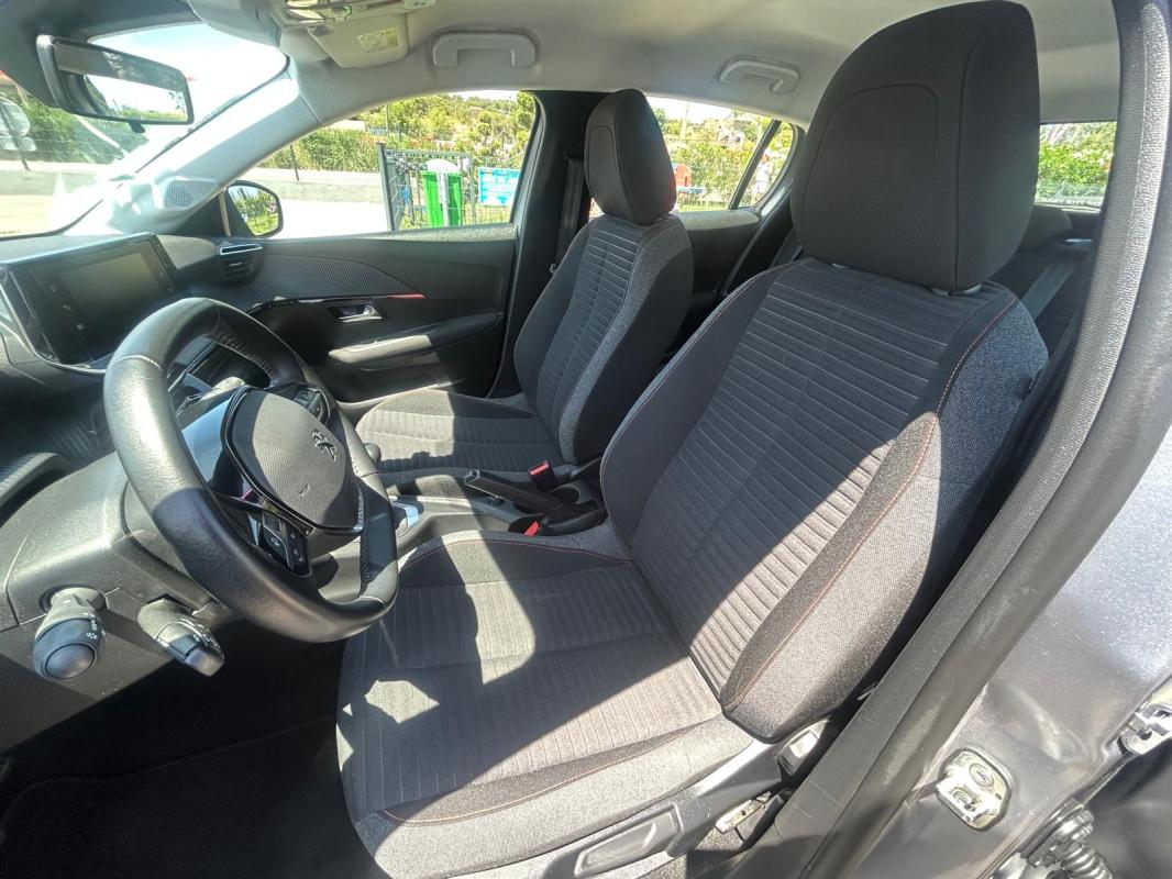Peugeot 208 BUSINESS PureTech 100 S&S BVM6 Active thumbnail