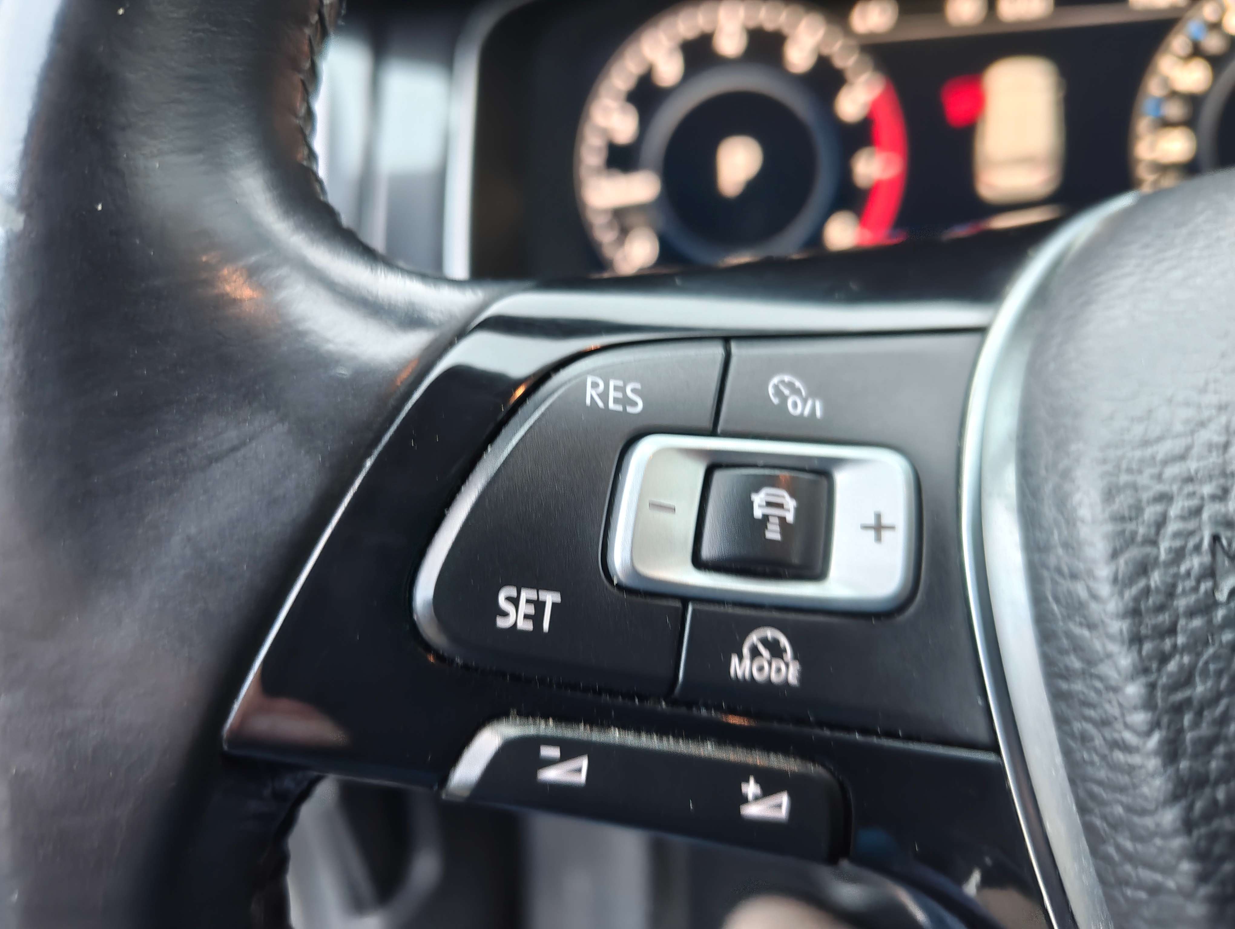 Volkswagen Golf Sportsvan Golf Sportsvan 1.2 TSI Sound DSG thumbnail