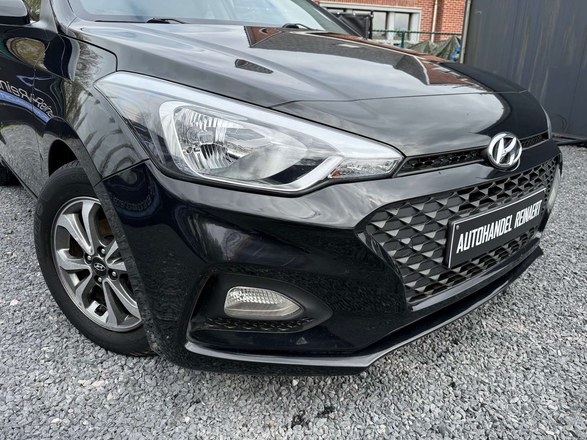 Hyundai i20 i20 1.2i Air GO! Parkeercamera, Airco + Garantie thumbnail