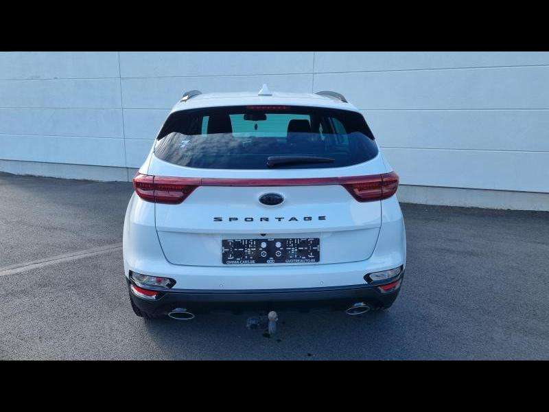 Kia Sportage Black Edition 1.6 crdi 136ch auto thumbnail