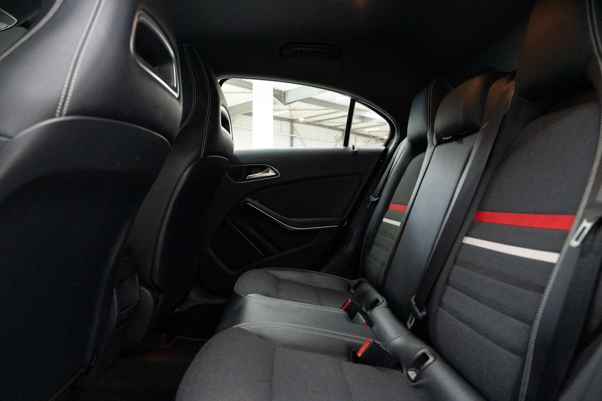 Mercedes-Benz A 180 cgi Sport Line! Facelift!Automaat! Cruise! Camera!