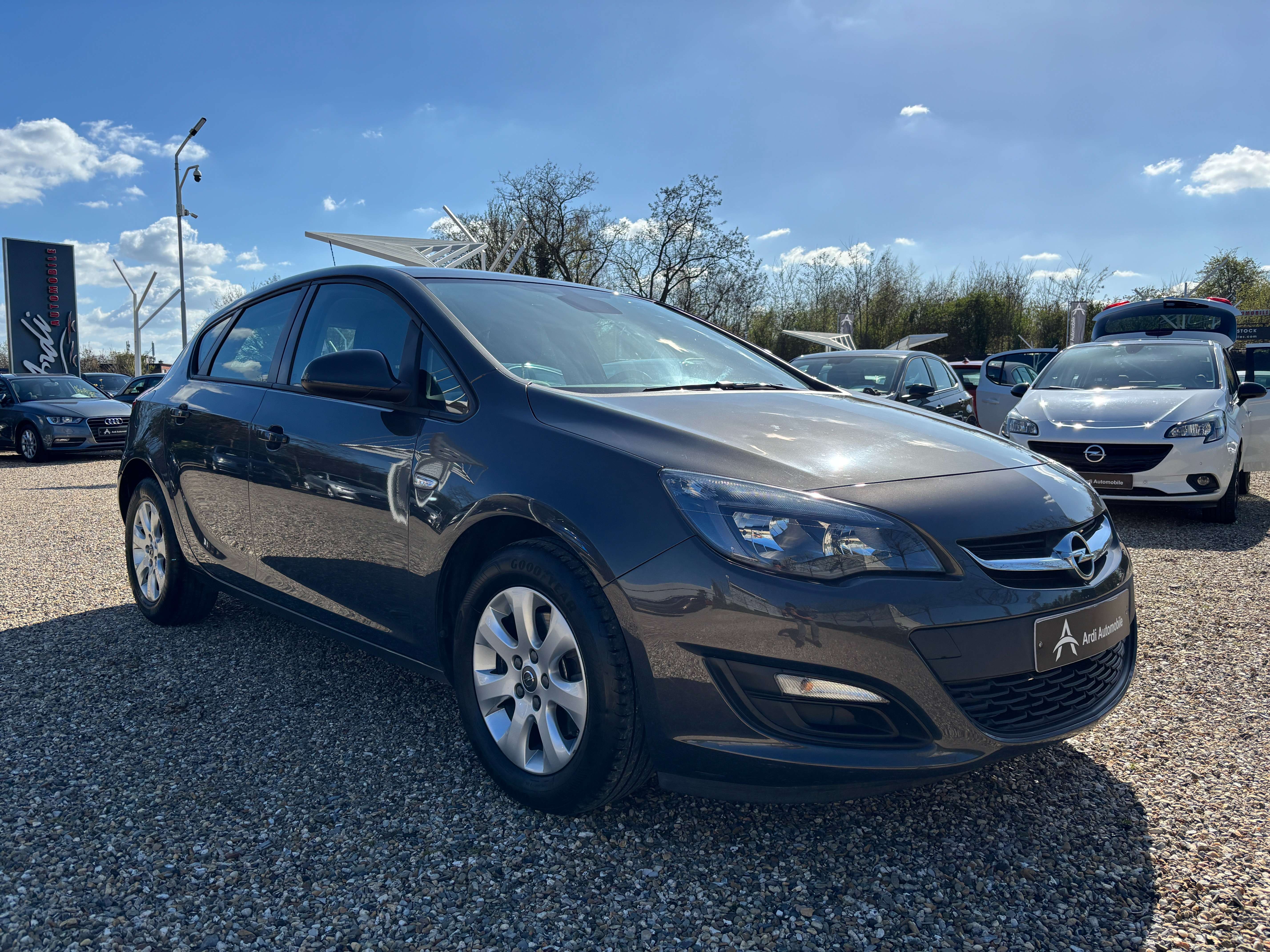 Opel Astra 1.6 CDTi *CAPTEUR AR*CRUISE CONTROL*1ER PROPRIO*GARANTIE* thumbnail