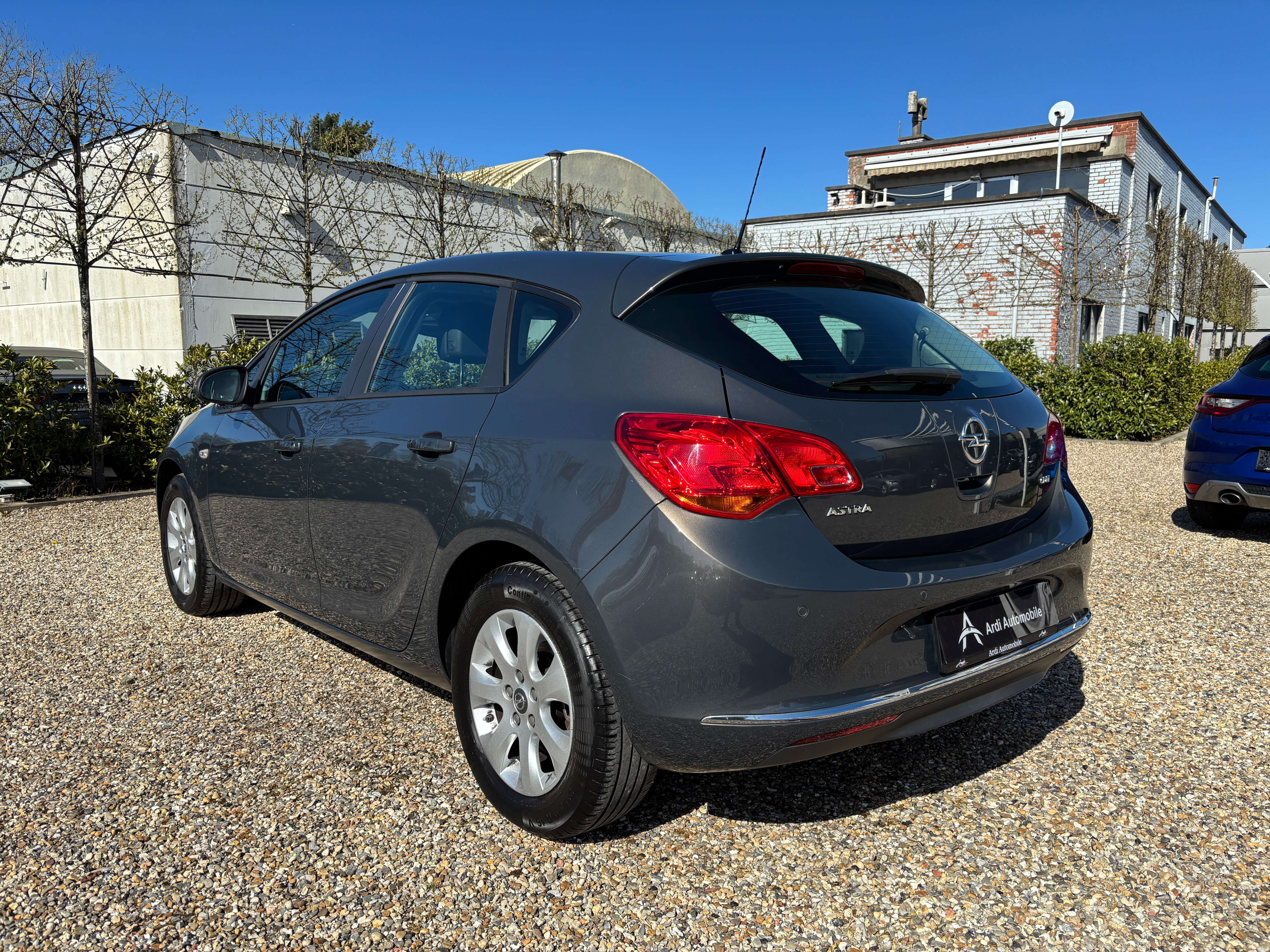 Opel Astra 1.6 CDTi *CAPTEUR AR*CRUISE CONTROL*1ER PROPRIO*GARANTIE* thumbnail