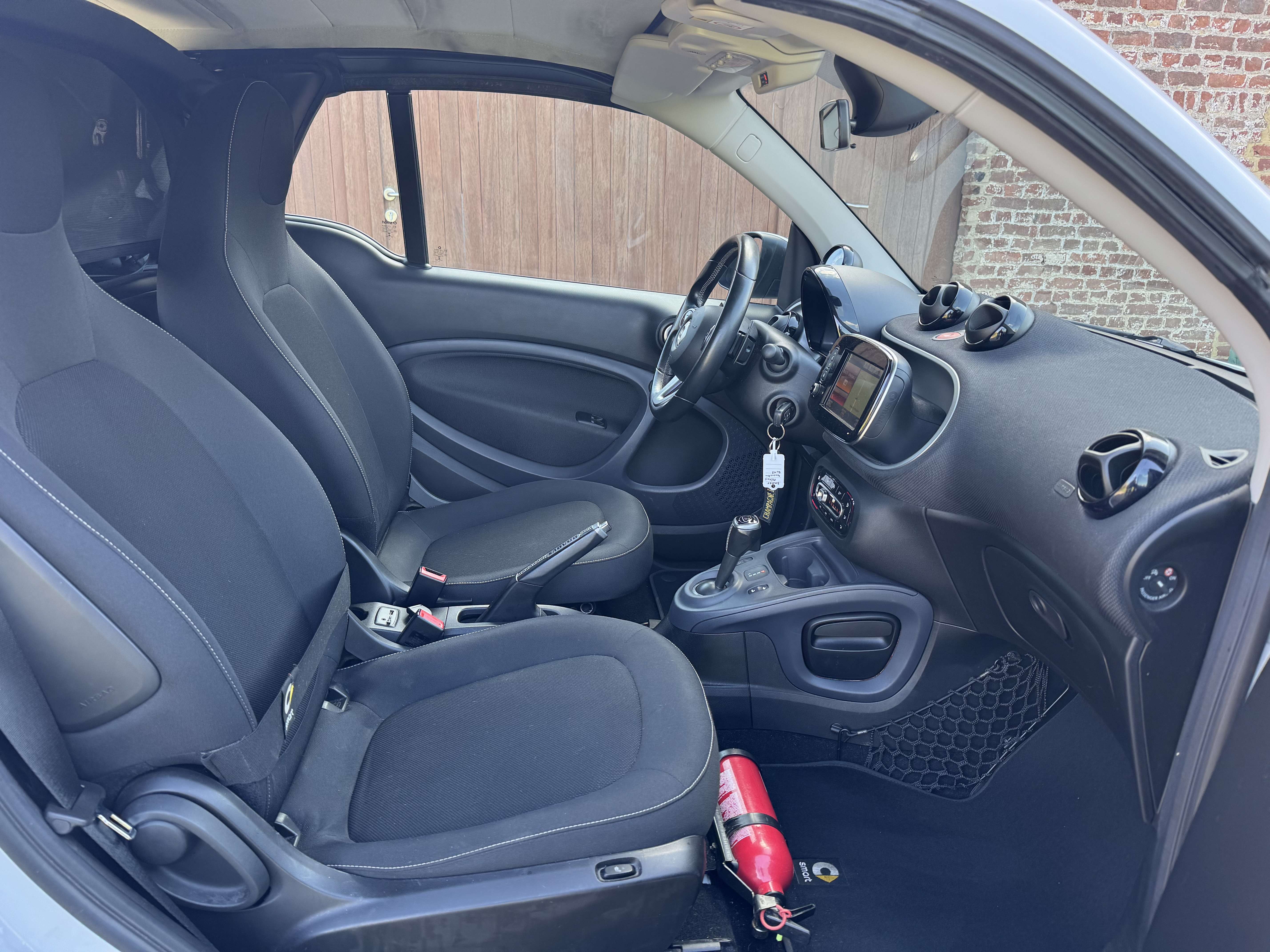smart forTwo Cabrio 0.9 Turbo PACK BRABUS DCT thumbnail