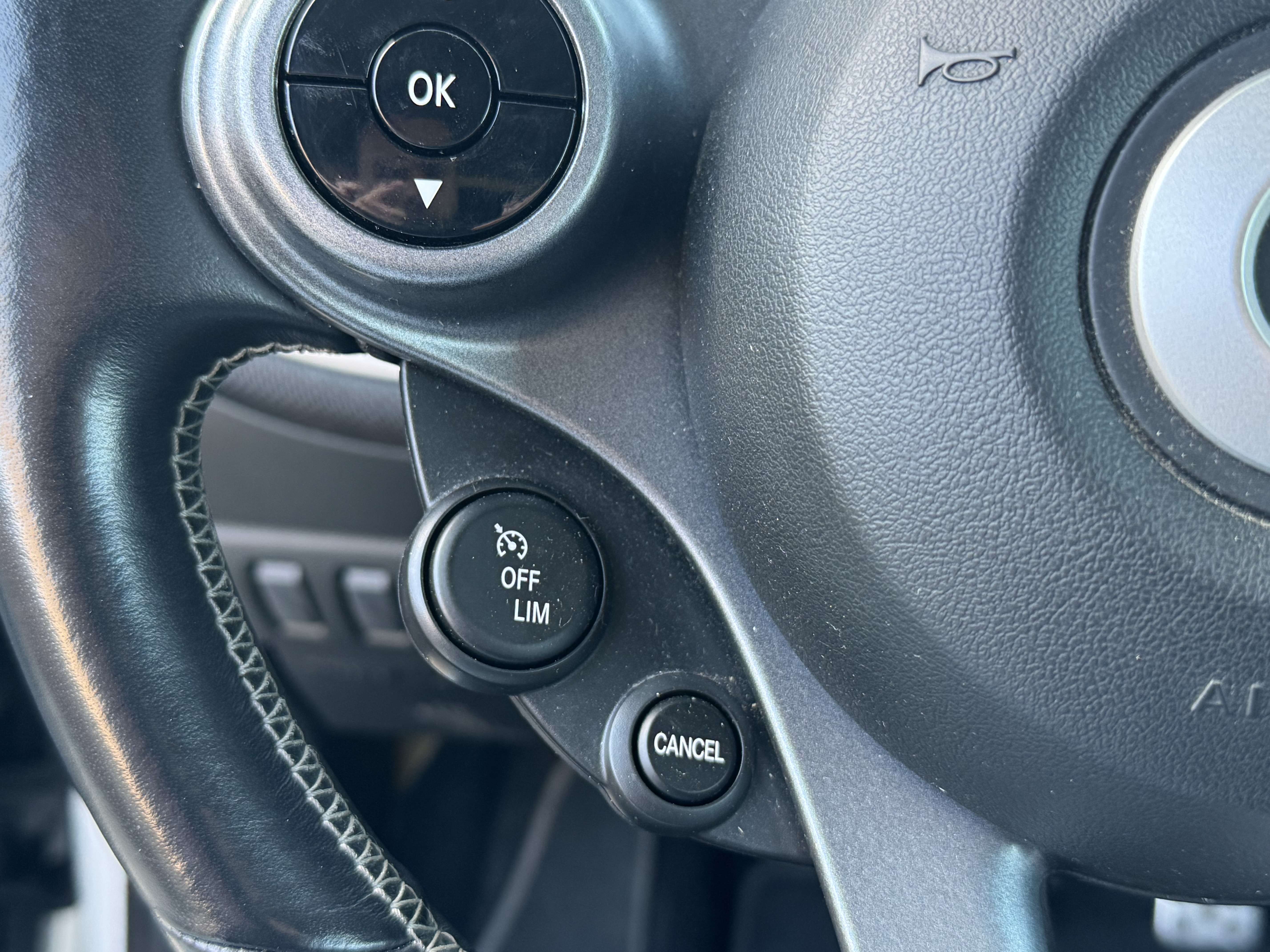 smart forTwo Cabrio 0.9 Turbo PACK BRABUS DCT thumbnail